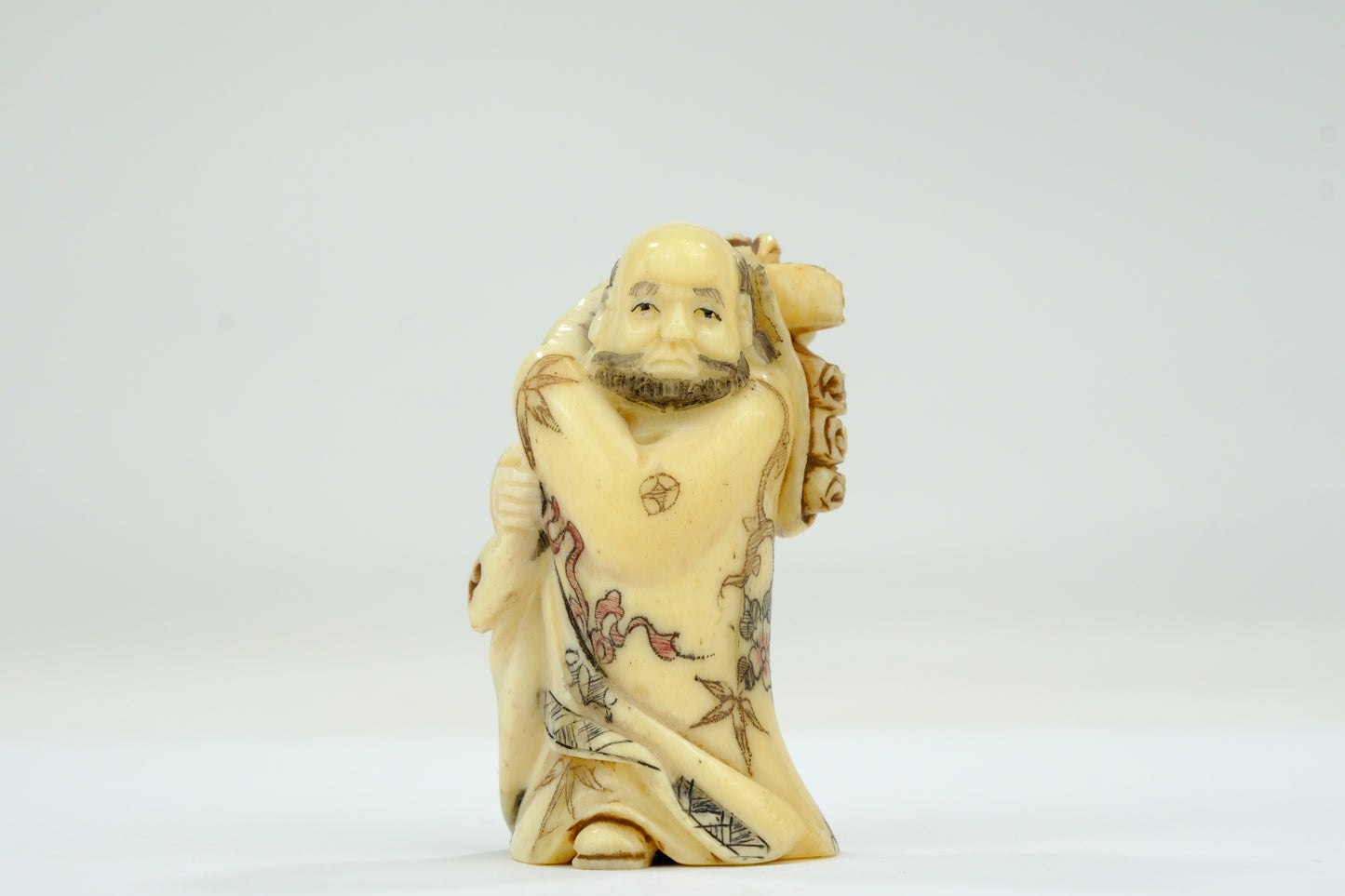 Vintage Chinese Figurine / Netsuke Hand Carved Oxbone ~2”H
