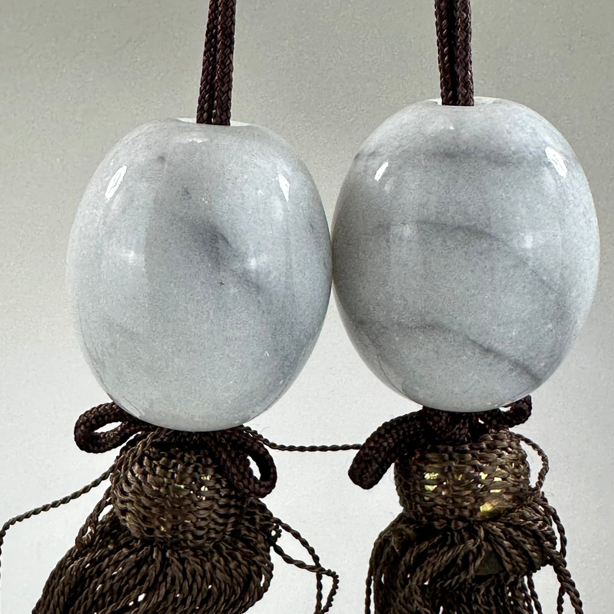 Vintage Japanese White Marble Scroll Weight Purple Tassle Kakejiku Fuchin