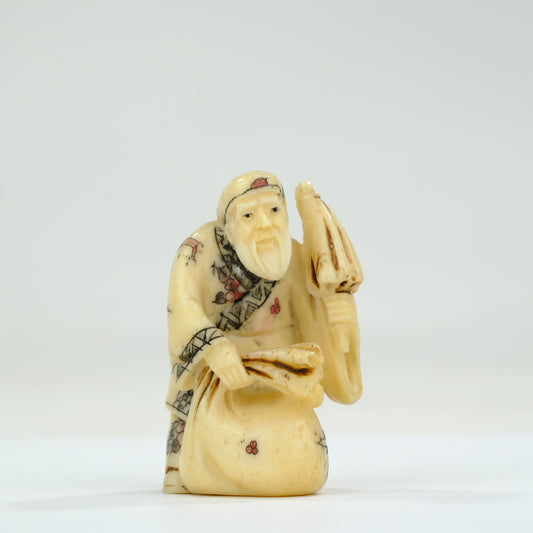 Vintage Chinese Figurine / Netsuke Hand Carved Oxbone ~2”H