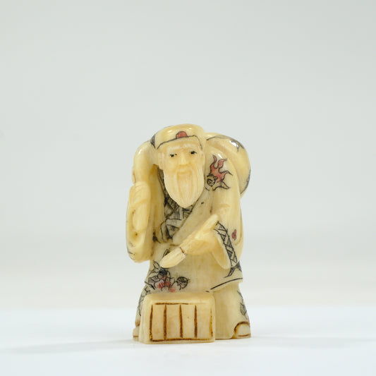 Vintage Chinese Figurine / Netsuke Hand Carved Oxbone ~2”H