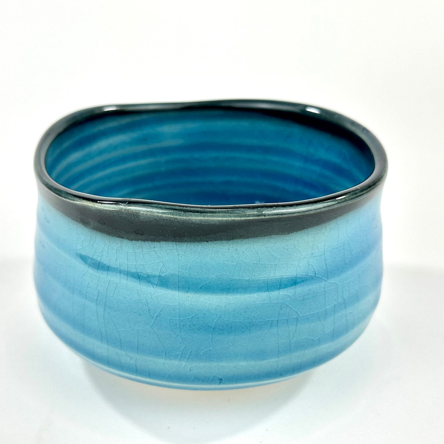 Japanese Mino Ware Chawan Matcha Tea Bowl Sky Blue Glaze Black Rim Kannyu NEW 5"