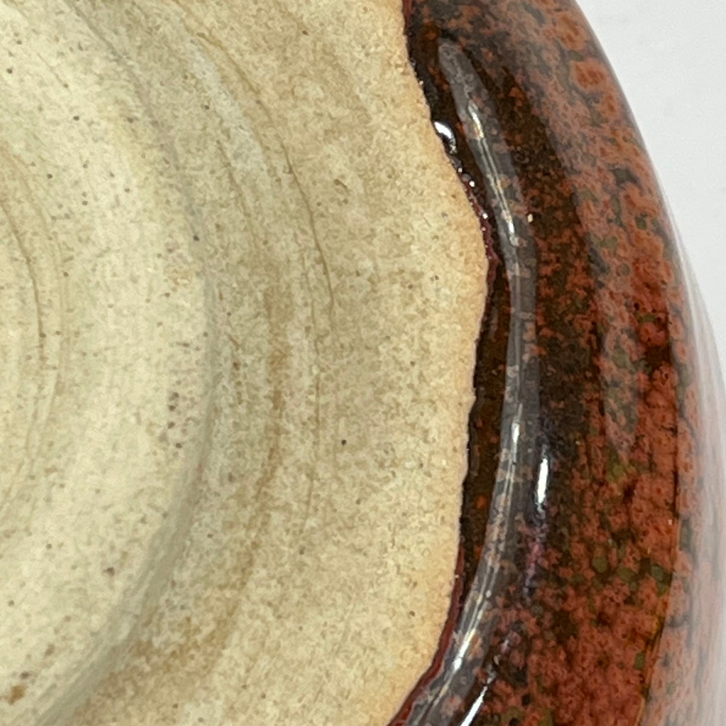 Chawan w/ Red & Black Speckels Box Matched 6"