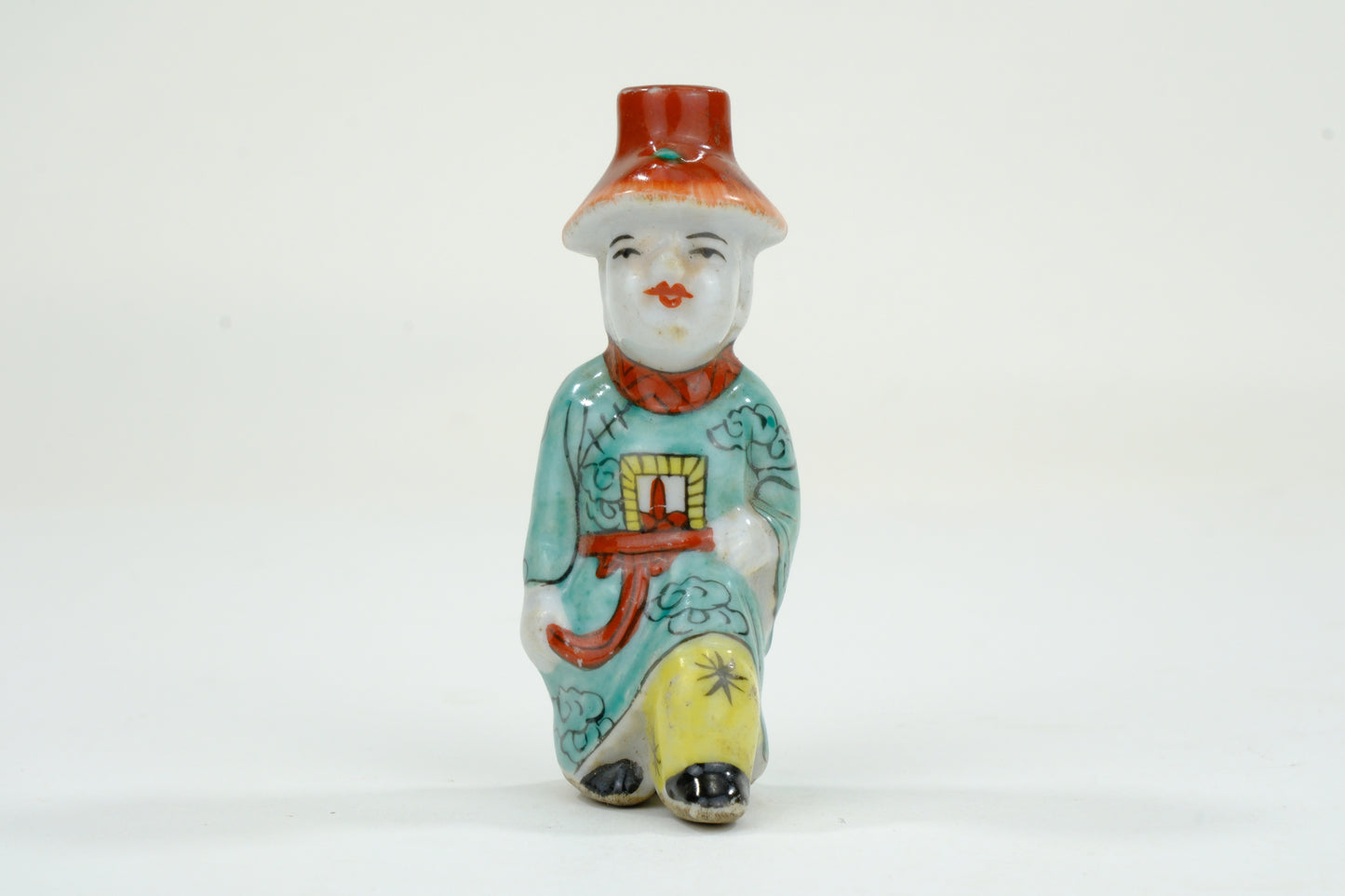 Vintage Chinese Ceramic Snuff Bottle 3"