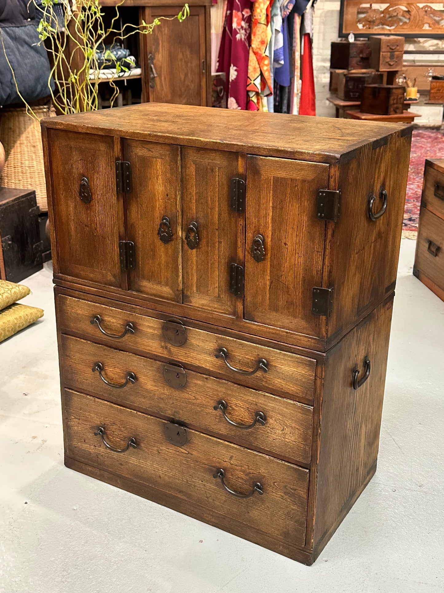 Antique Japanese Taisho Era (c1920’s) Kiri Kodansu Personal Tansu 6 Drawer 24"W
