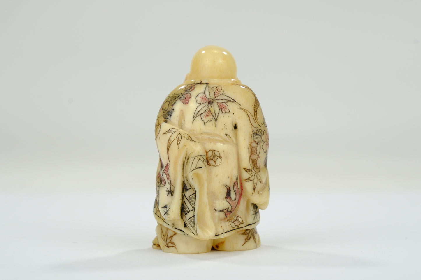 Vintage Chinese Figurine / Netsuke Hand Carved Oxbone ~2”H
