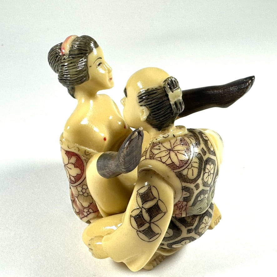 Vintage Japanese Shunga Erotic Figurine Couple Faux-Ivery Resin Hand Painted Showa d