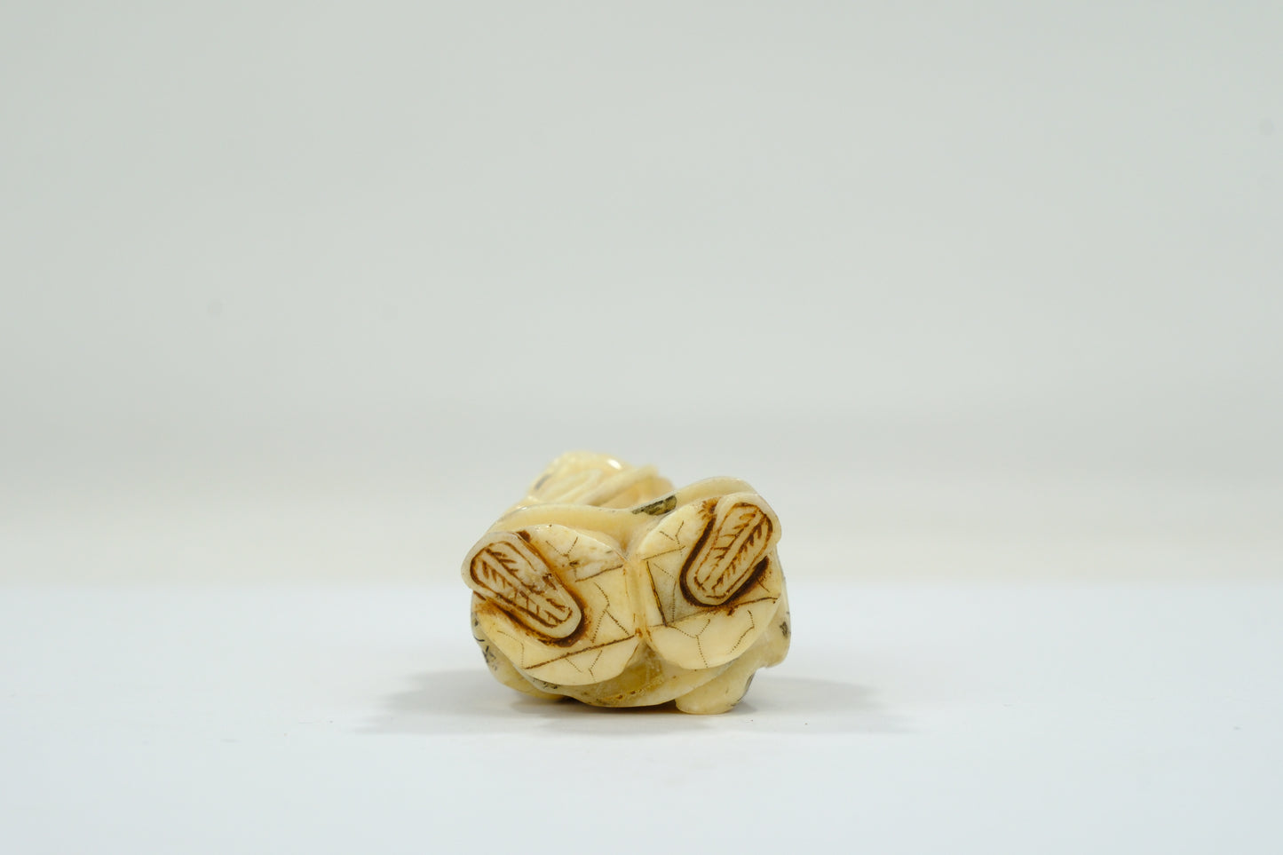 Vintage Chinese Figurine / Netsuke Hand Carved Oxbone ~2”H