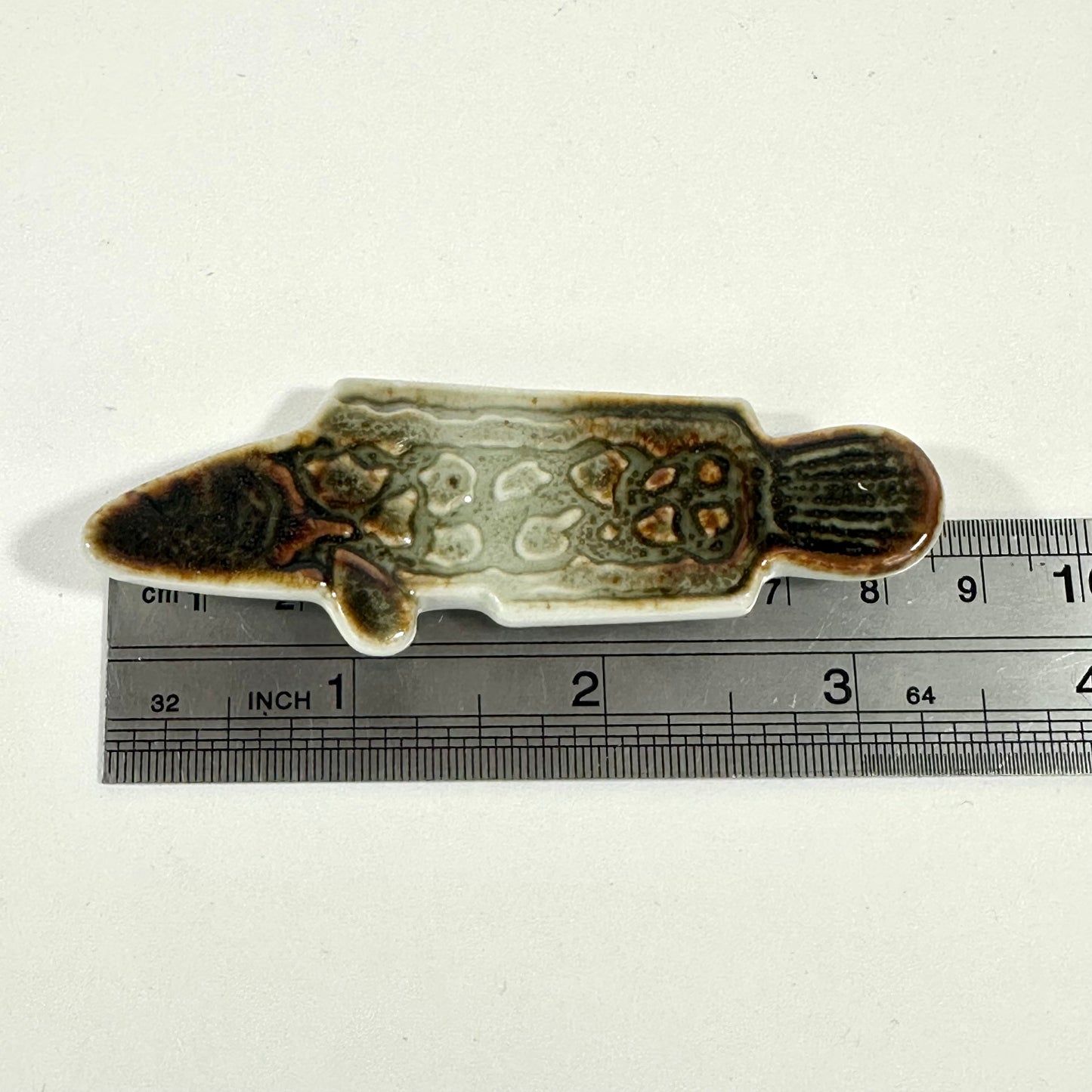 Vintage Japanese Ceramic Hashioki Chopstick Rest Hand Painted Showa Era ~3"L