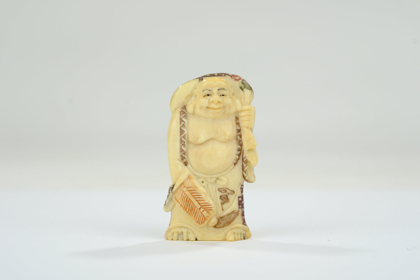 Vintage Chinese Figurine / Netsuke Hand Carved Oxbone ~2”H