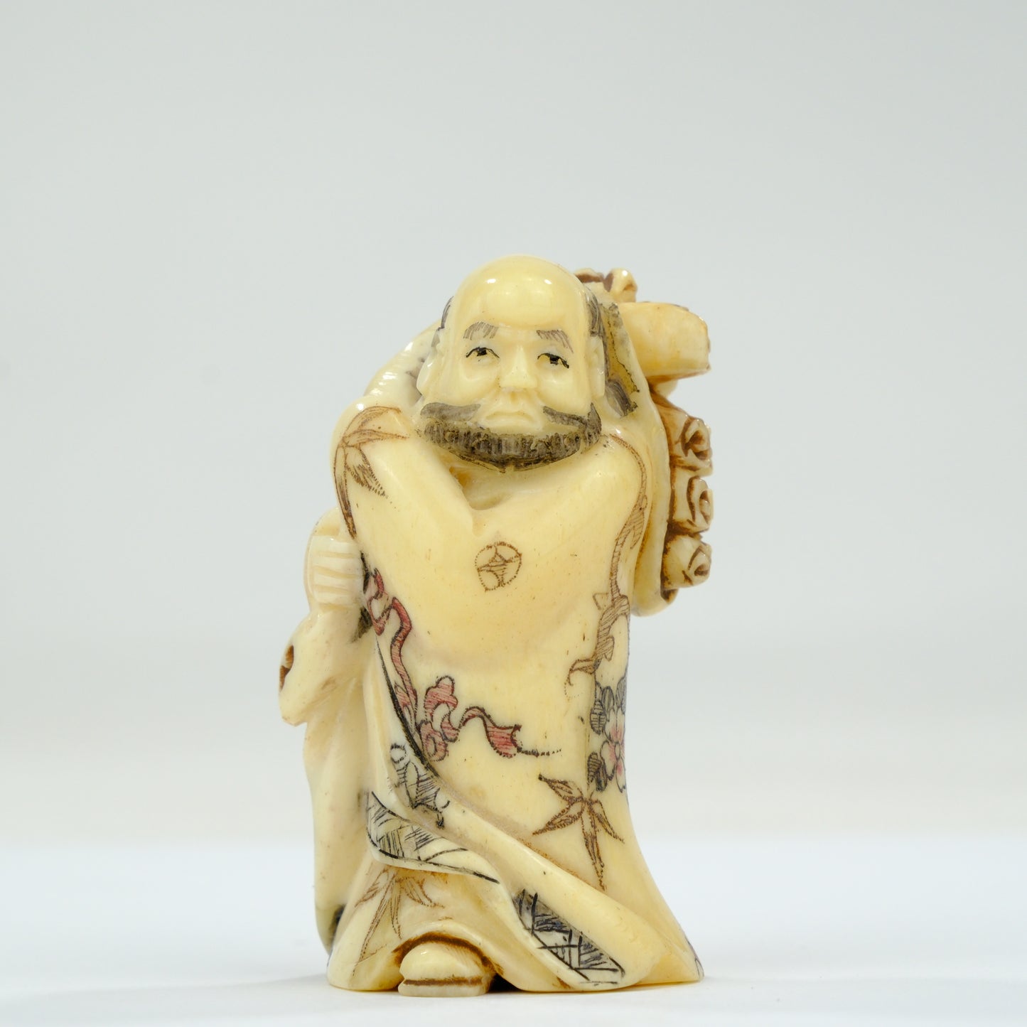 Vintage Chinese Figurine / Netsuke Hand Carved Oxbone ~2”H