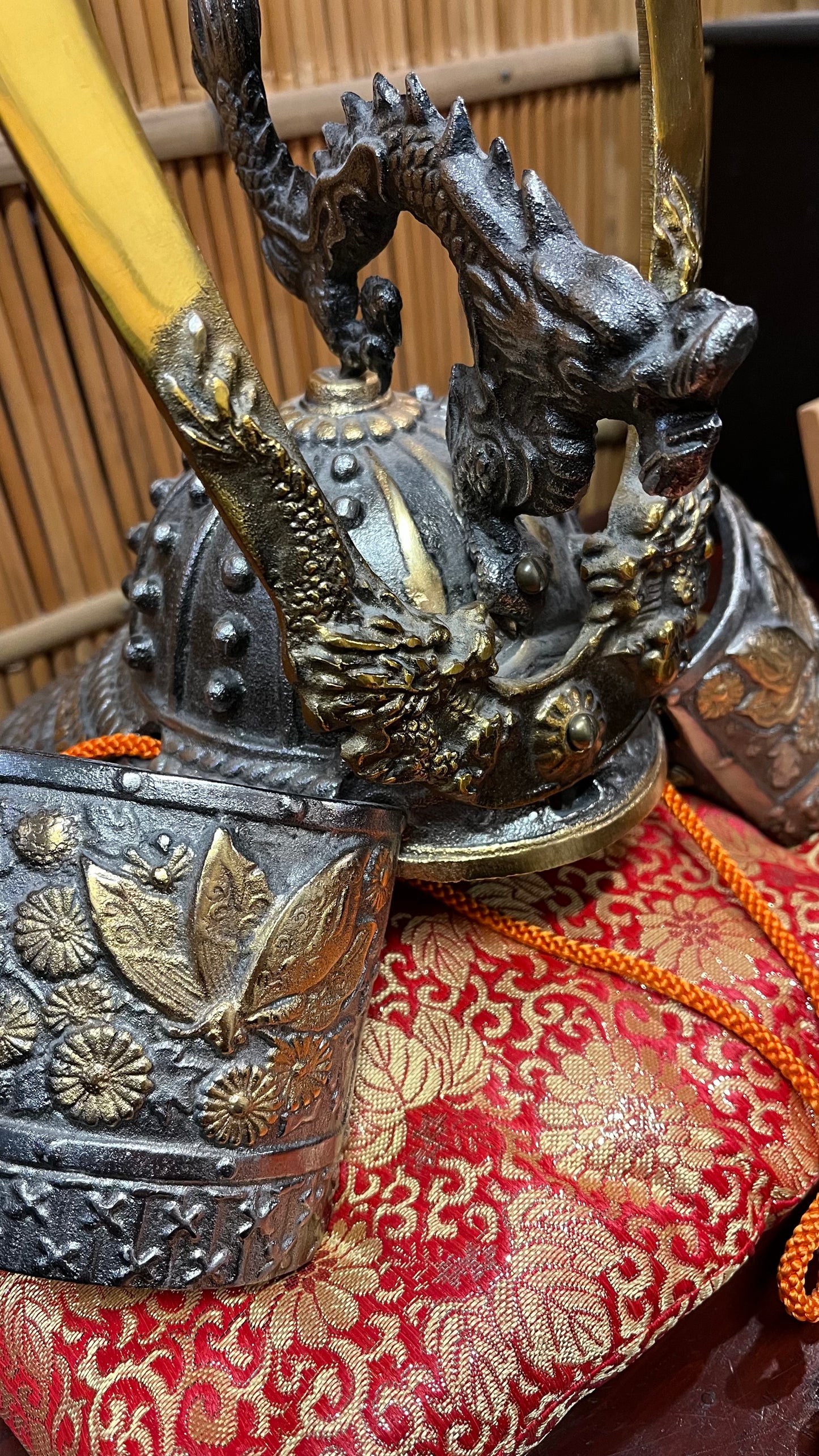 Vintage Japanese Boys' Day Iron Samurai Helmet w/ Pillow & Plaque 出世星完