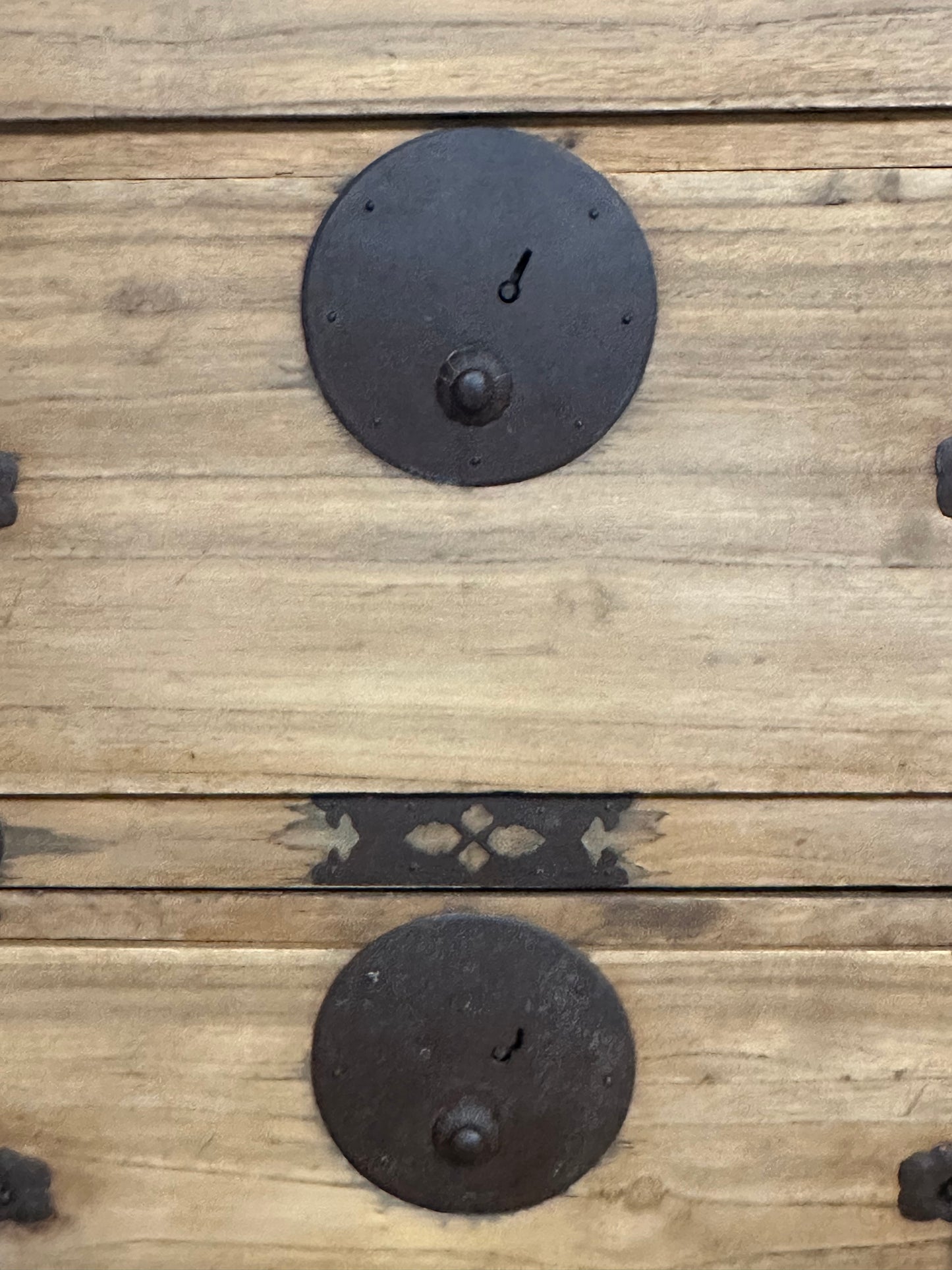 Antique Japanese Meiji Era c1880 Kasane Clothing Tansu Kiri Wood 37"W