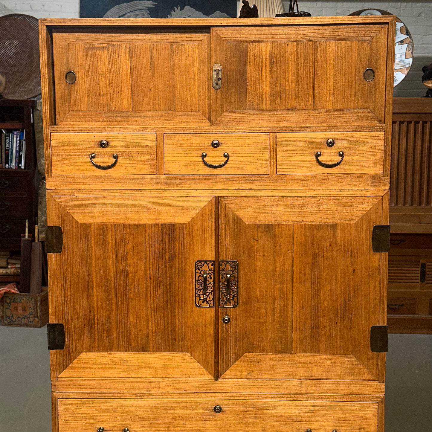 Antique Japanese Clothing Tansu Taisho Era c1920's Ishodansu Kiri Paulownia Chest 37"W