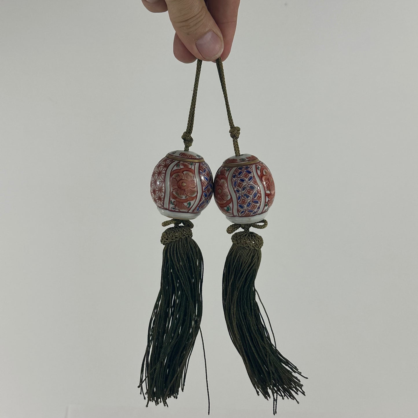 Vintage Japanese Fuchin Scroll Weights Calcite Stone Silk Tassels Pair 4cm (Copy)