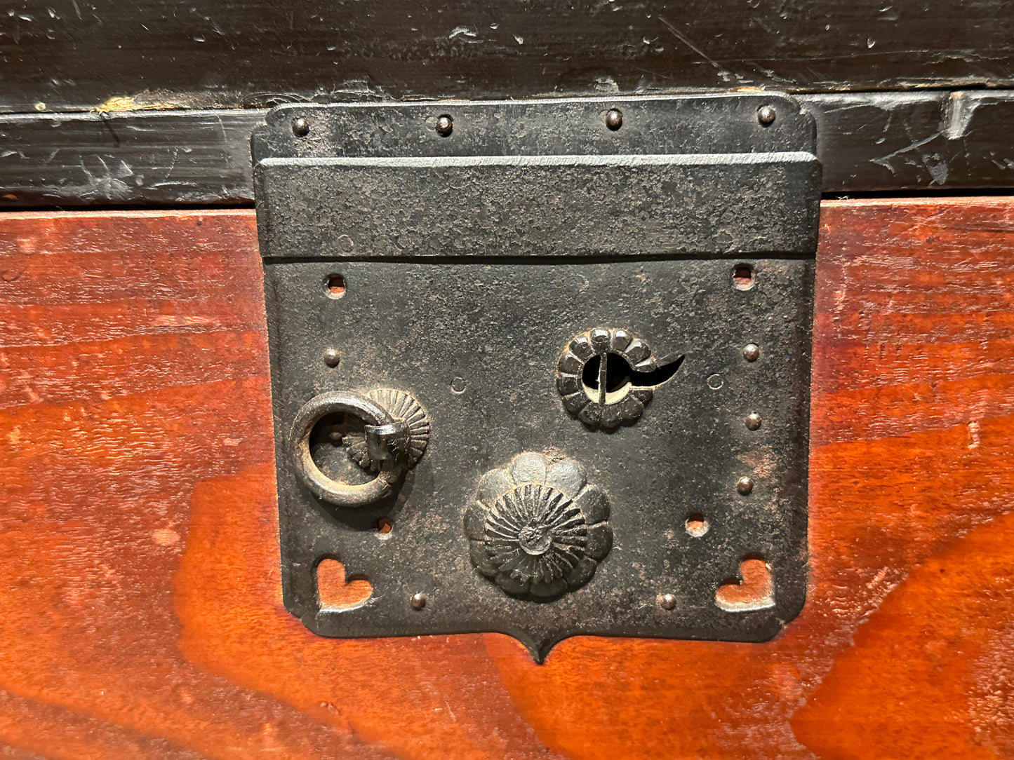 Antique Japanese Meiji Era c1890 Kannon Biraki Clothing Tansu Chest Sugi Wood 36"W