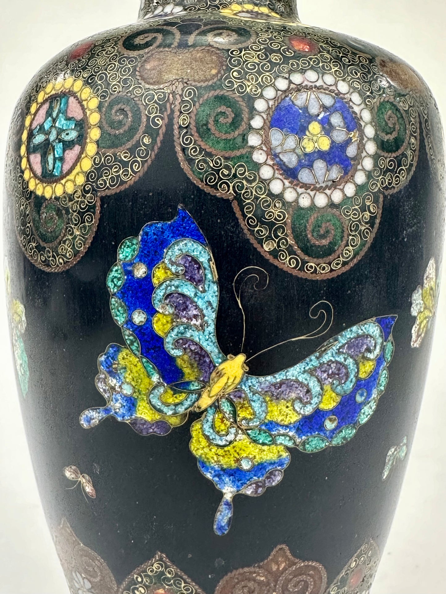 Antique Japanese Meiji Era (c1880) Cloisonné Vase Butterflies 7.5”