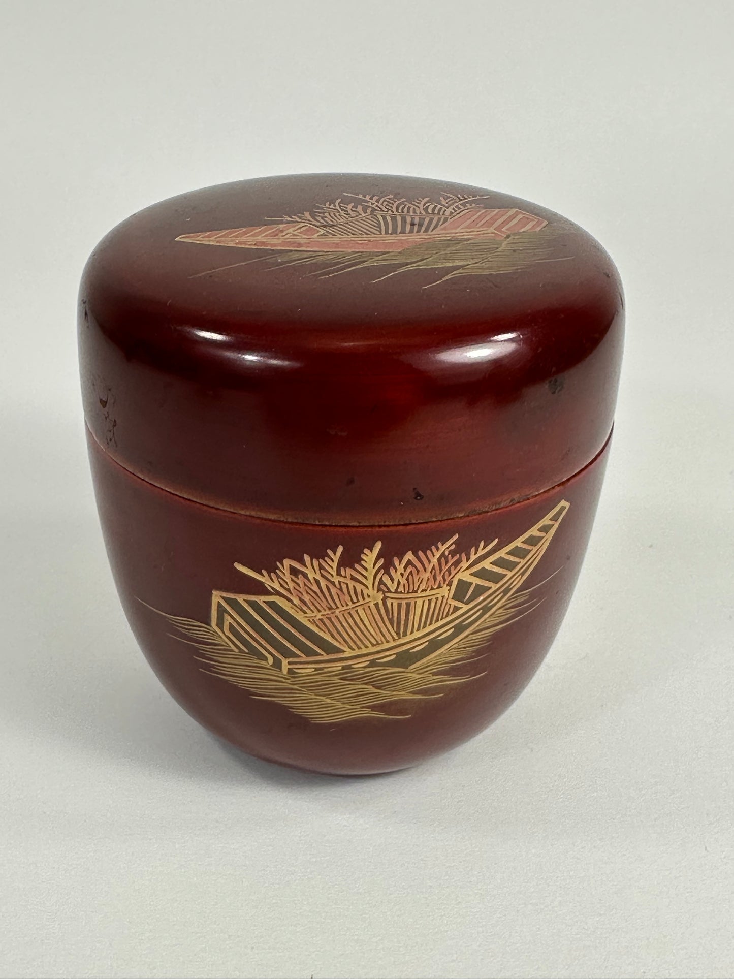 Vintage Japanese Tea Ceremony Natsume Red Lacquer Shibafune Gold Maki-e 3”