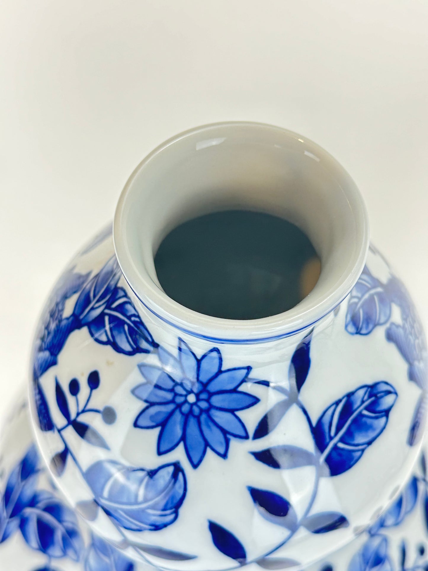 Vintage Chinese Large Vase Blue & White Gourd Shaped 20”H