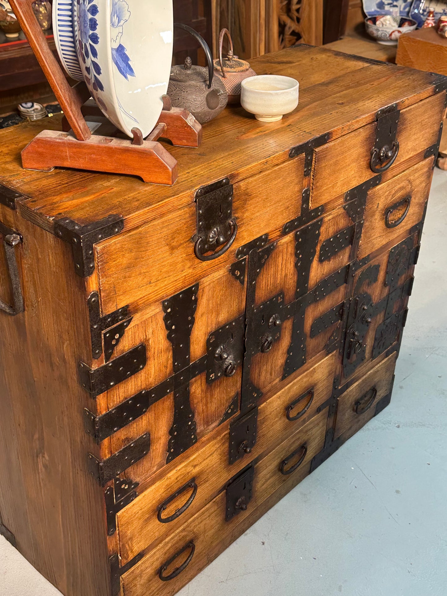 Antique Japanese Meiji Era (1868-1912) Chobadansu Document Chest 8 Drawer