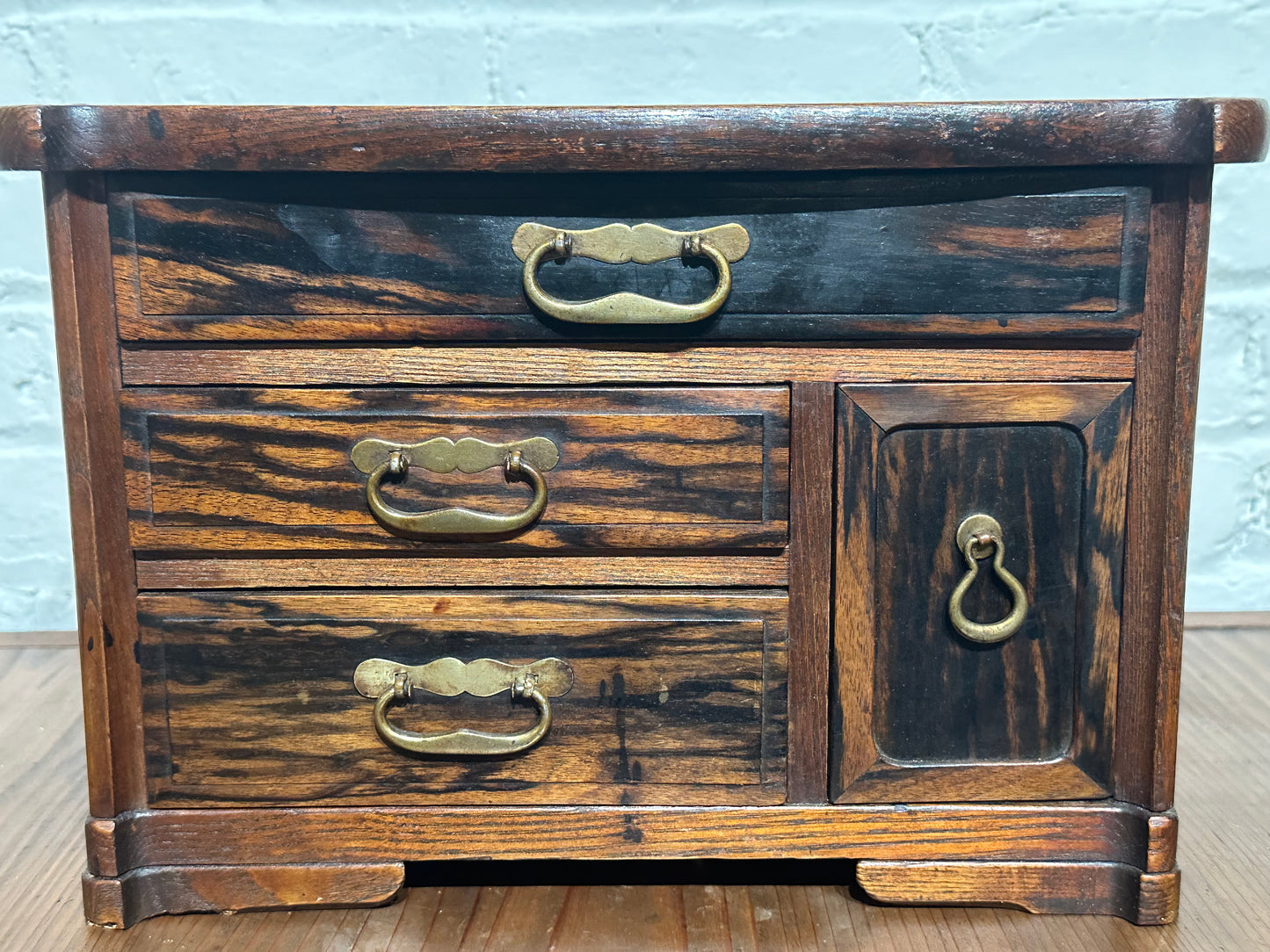 Antique Japanese 4 Drawer Kyodai Vanity Tansu Persimmon Wood 14" Haribako