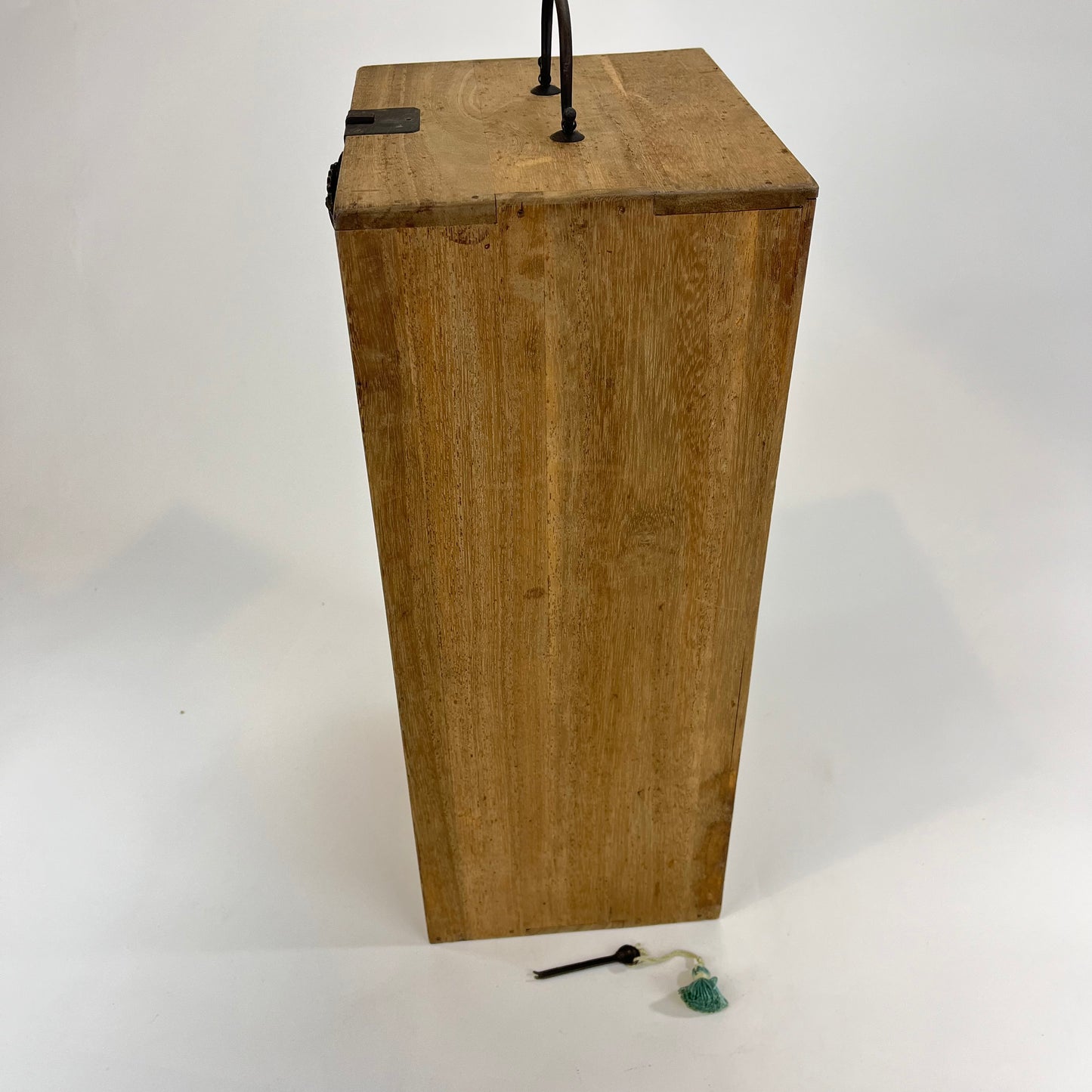 Japanese Chabako Tea Ceramony Travel Kiri Wood Box w/ Bat Lock 17"