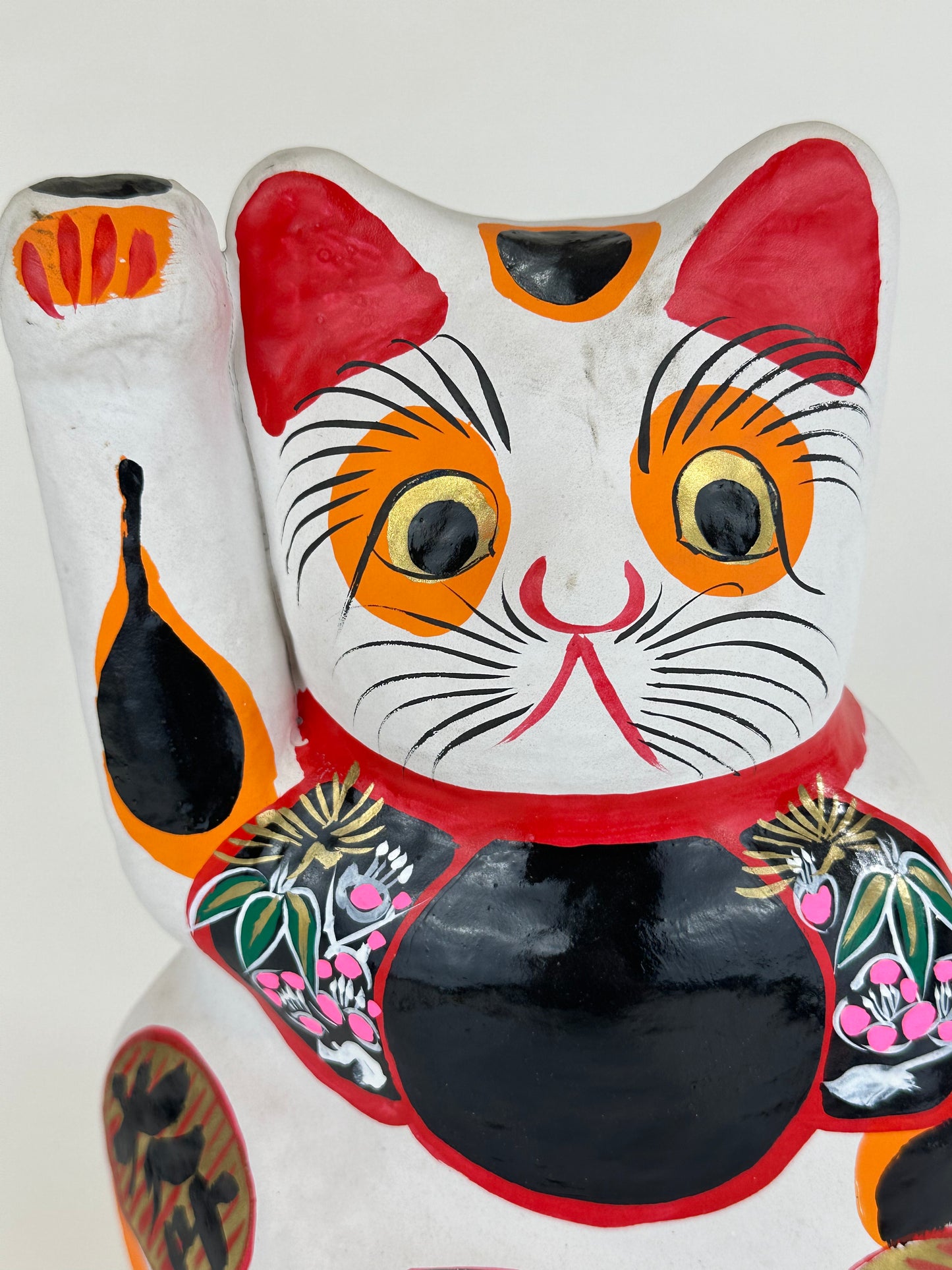 Japanese Traditional Papier-mâché Maneki Neko Good Luck 13"