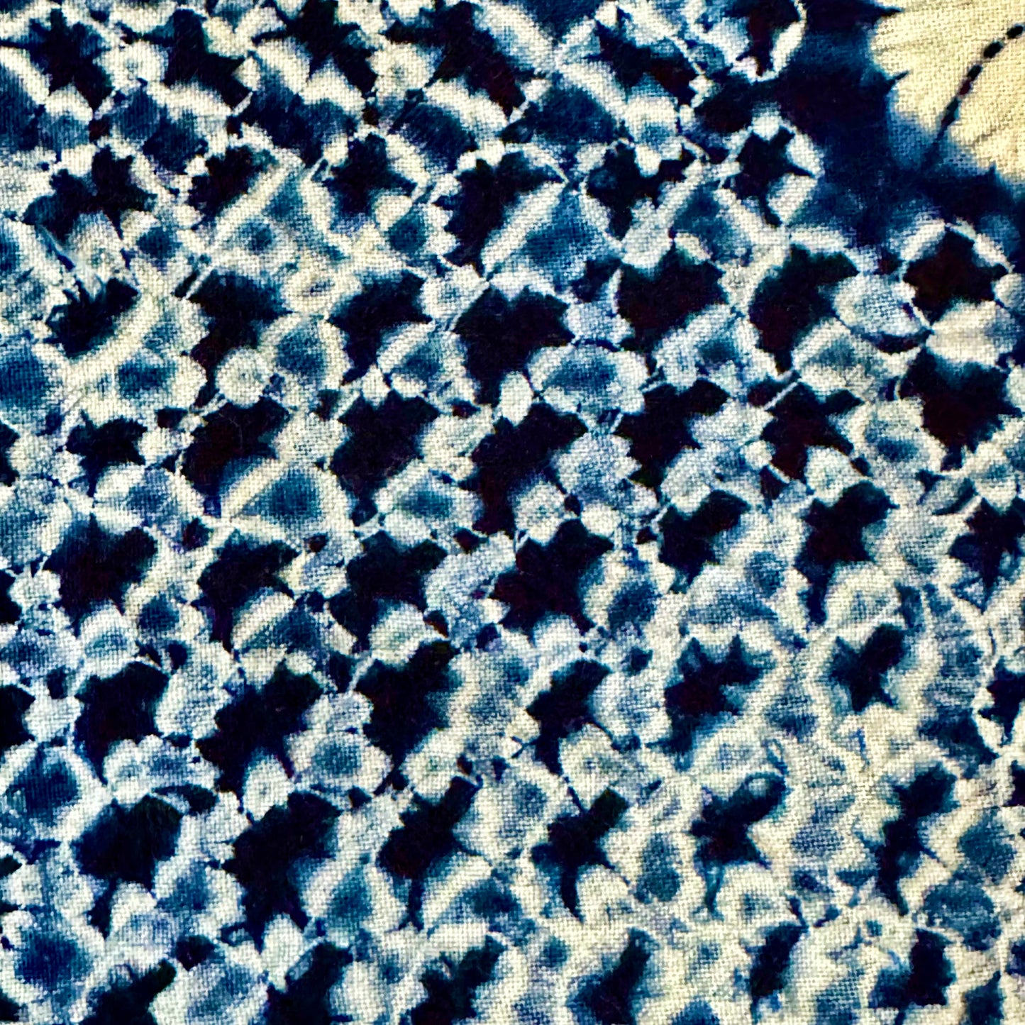 Vintage Japanese Arimatsu Shibori Indigo Blue 7’ x 7’