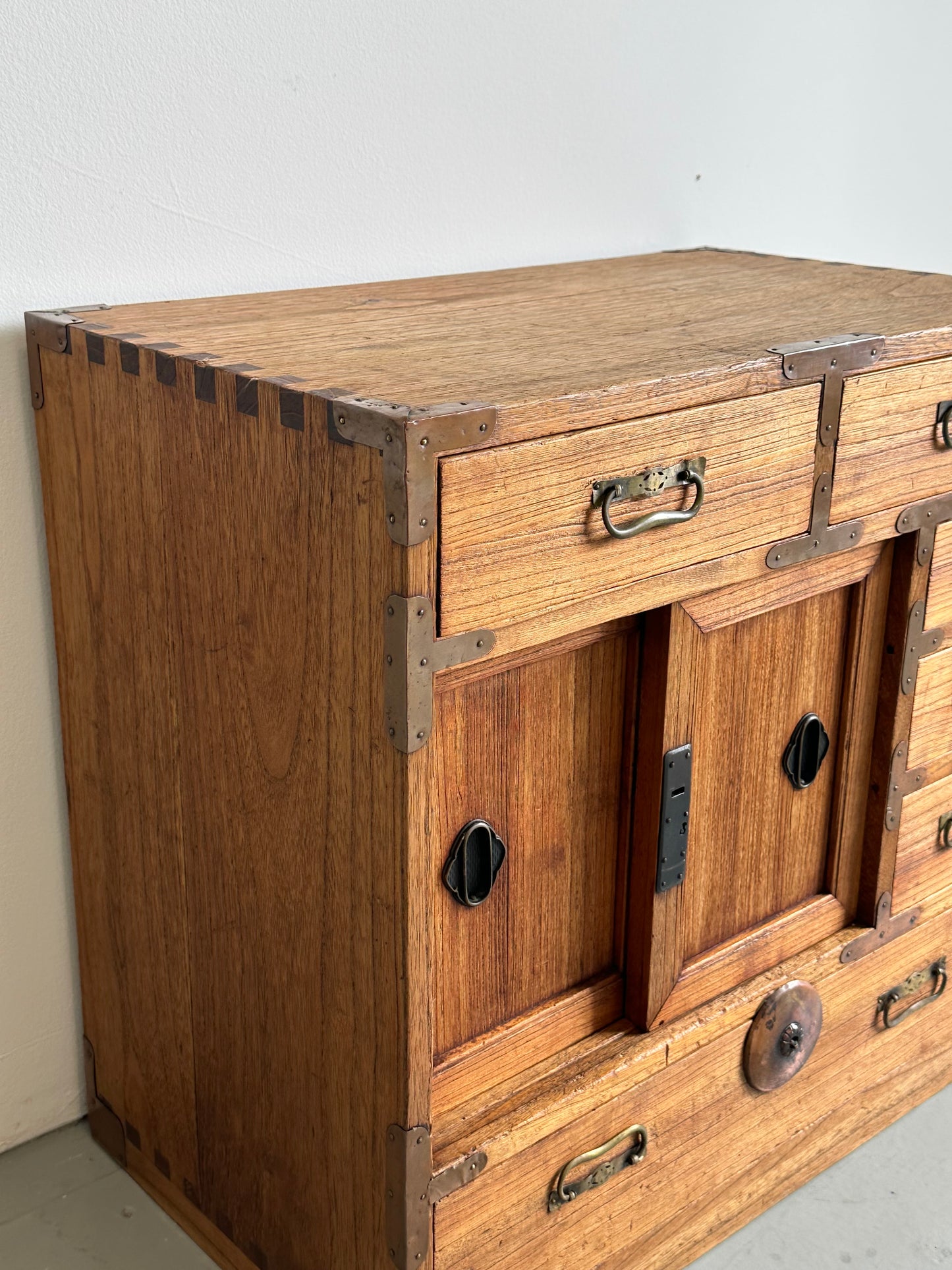 Antique Japanese Meiji Era (c1890’s) Kiri Kodansu Personal Tansu 6 Drawer 25"W