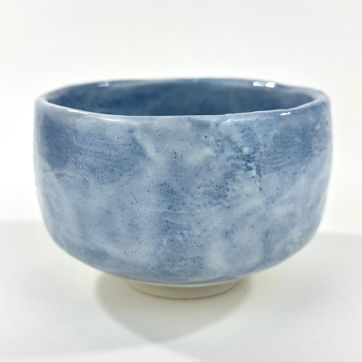Japanese Chawan Matcha Tea Bowl Pale Blue Grey Mottled Glaze White Stoneware NEW 5"