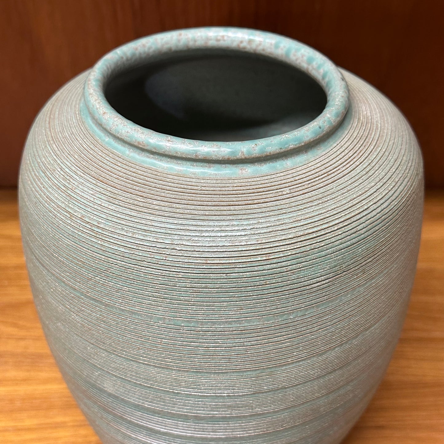 Vintage Japanese Showa Era (mid 20th) Hand Thrown Vase Ikebana