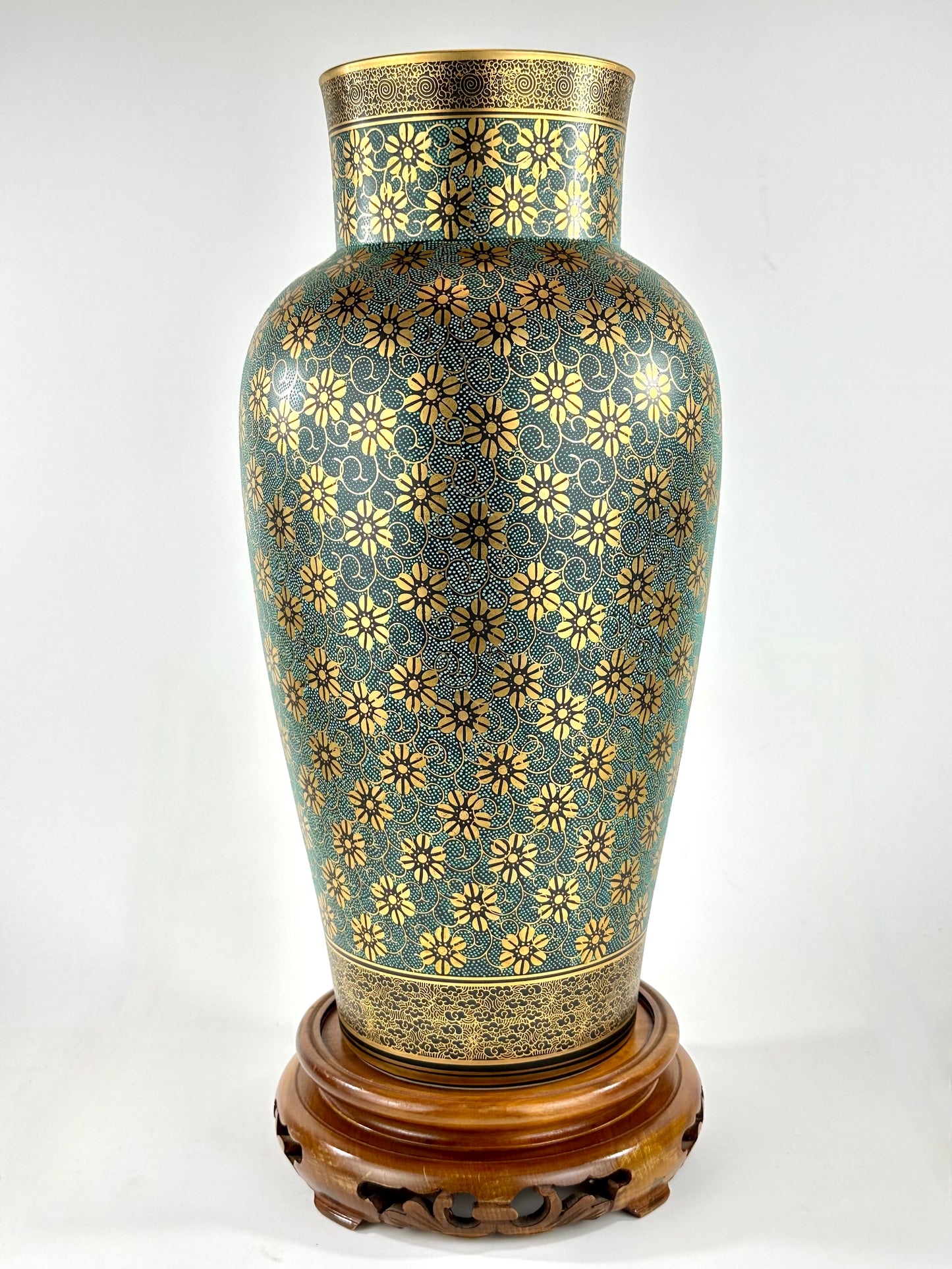Vintage Kutani Shozan Porcelain Vase Green Gold Kiku Hanazume Hardwood Stand Showa 18"H