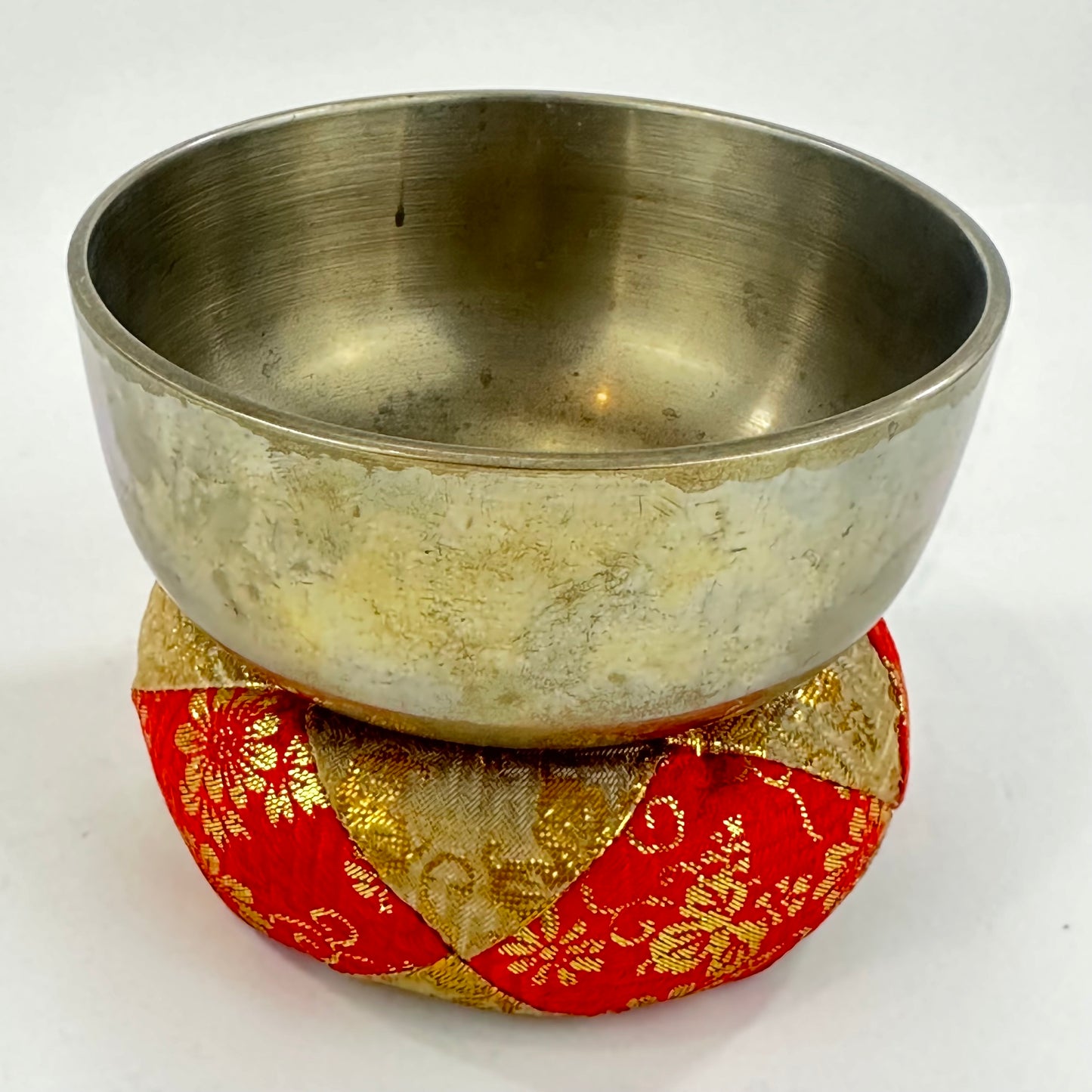 Vintage Japanese Bronze Singing Bowl Buddhist Alter Meditation Zazen 4.75"