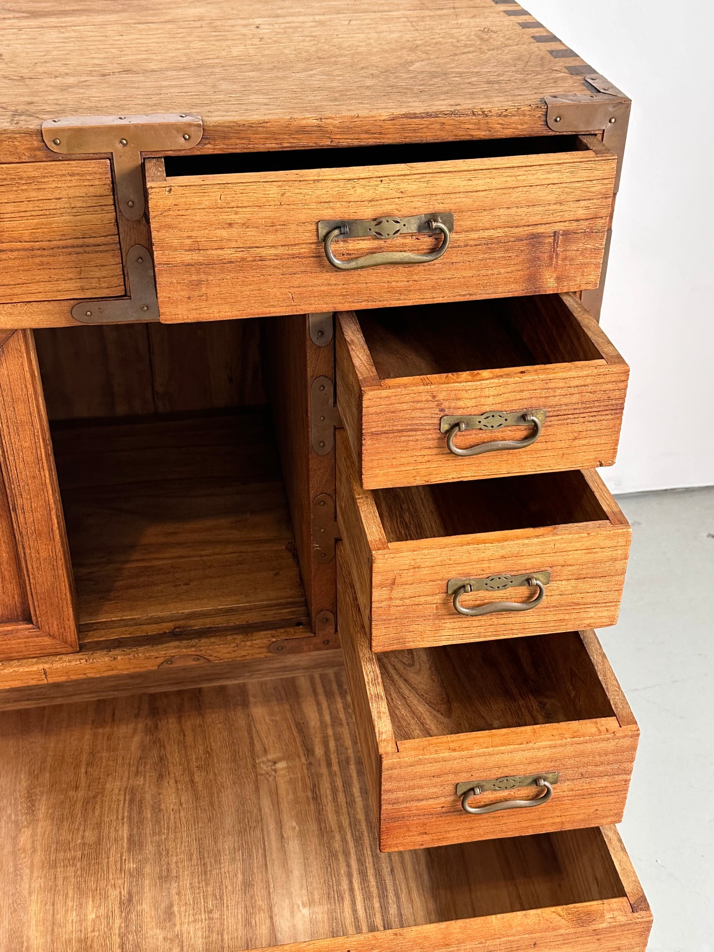 Antique Japanese Meiji Era (c1890’s) Kiri Kodansu Personal Tansu 6 Drawer 25"W
