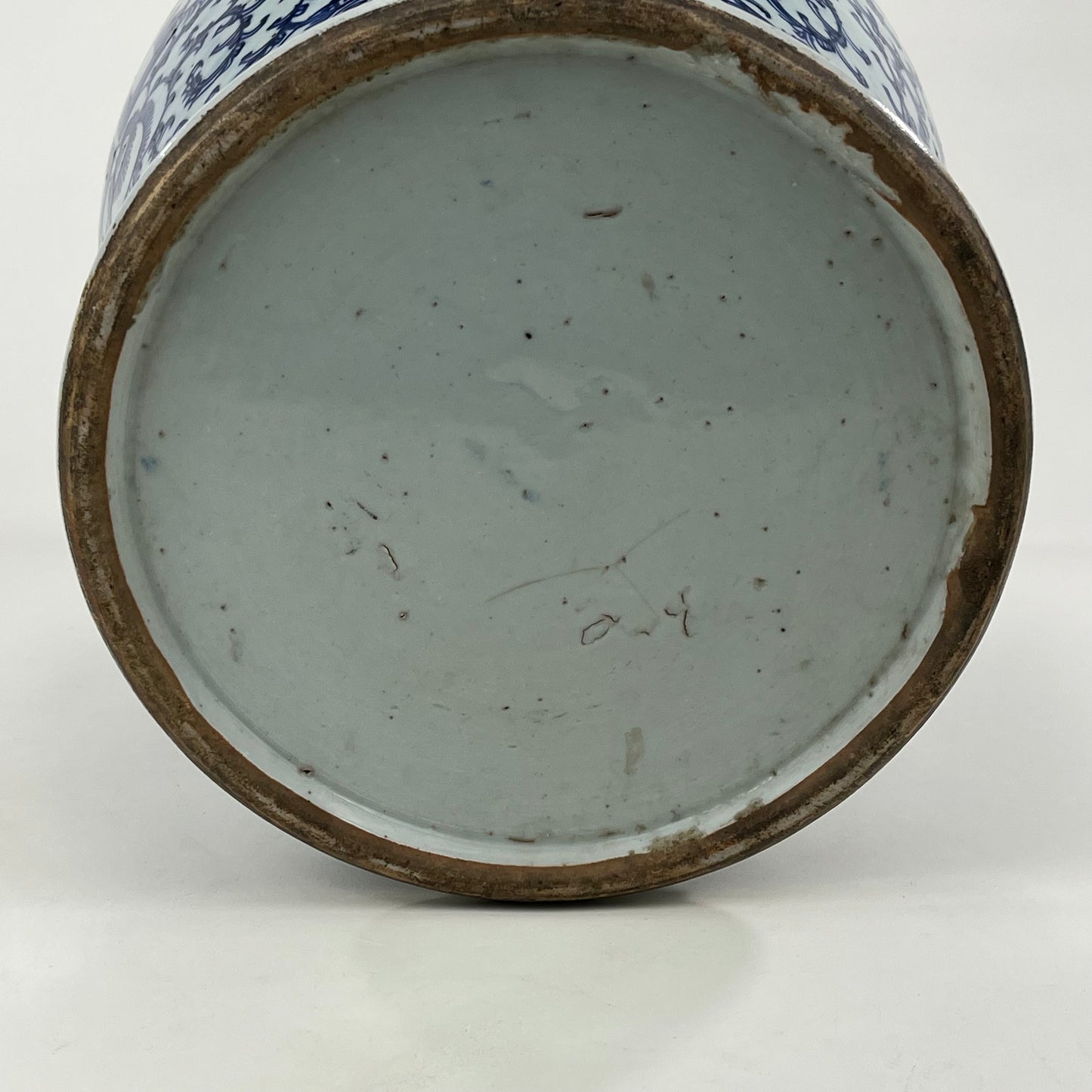 Antique Chinese Qing 19th Century Blue & White Temple Jar w/ Lid Hand Painted 8"