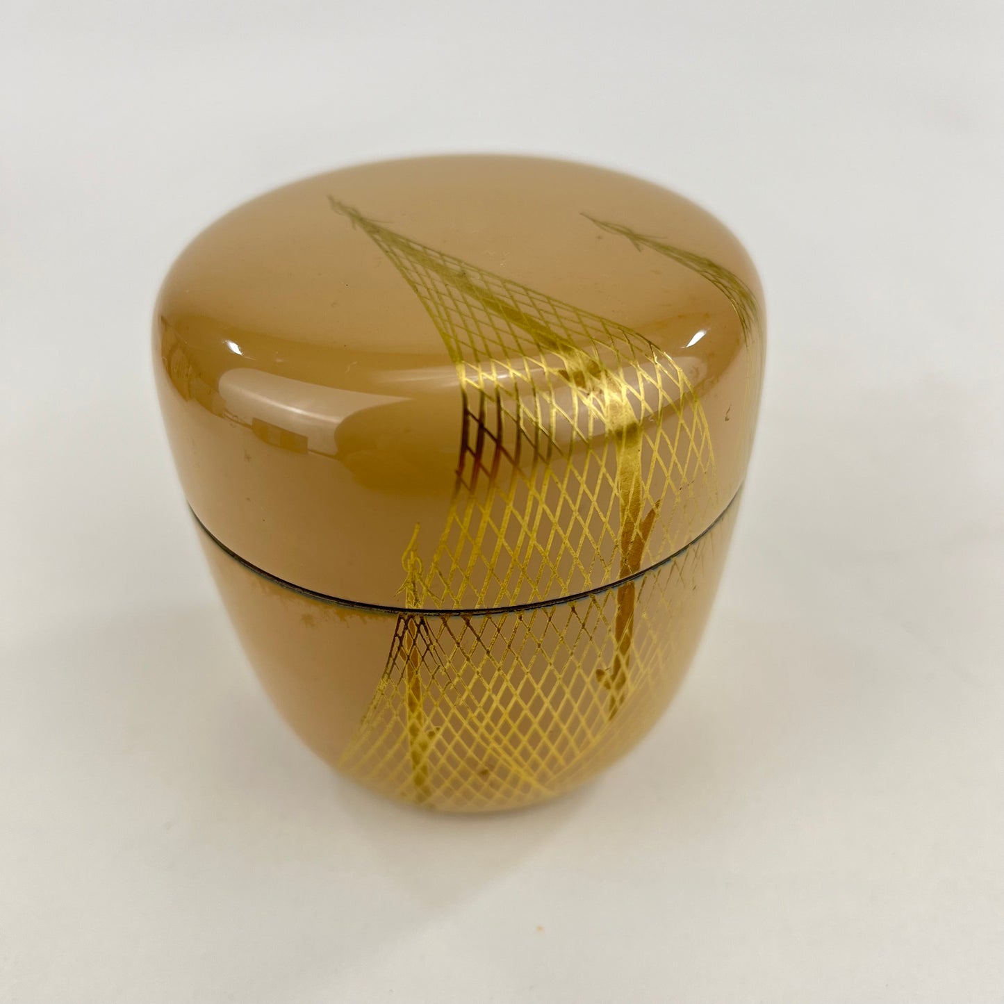 Japanese Tea Ceremony Natsume Fishing Nets Drying in Gold Makie w/Box 4”