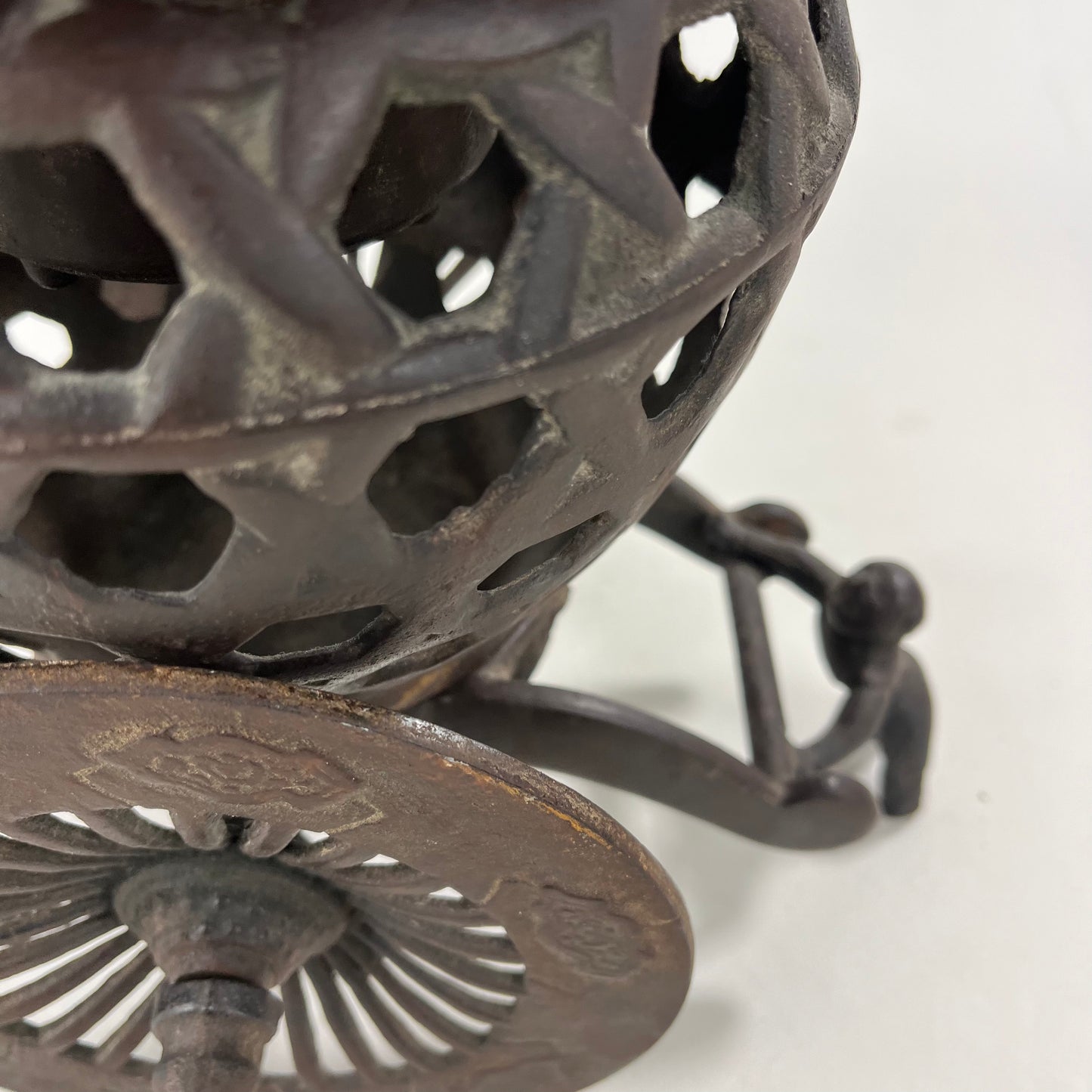 Japanese Usubata Cart Style Bronze Ikebana Flower Vase 12"