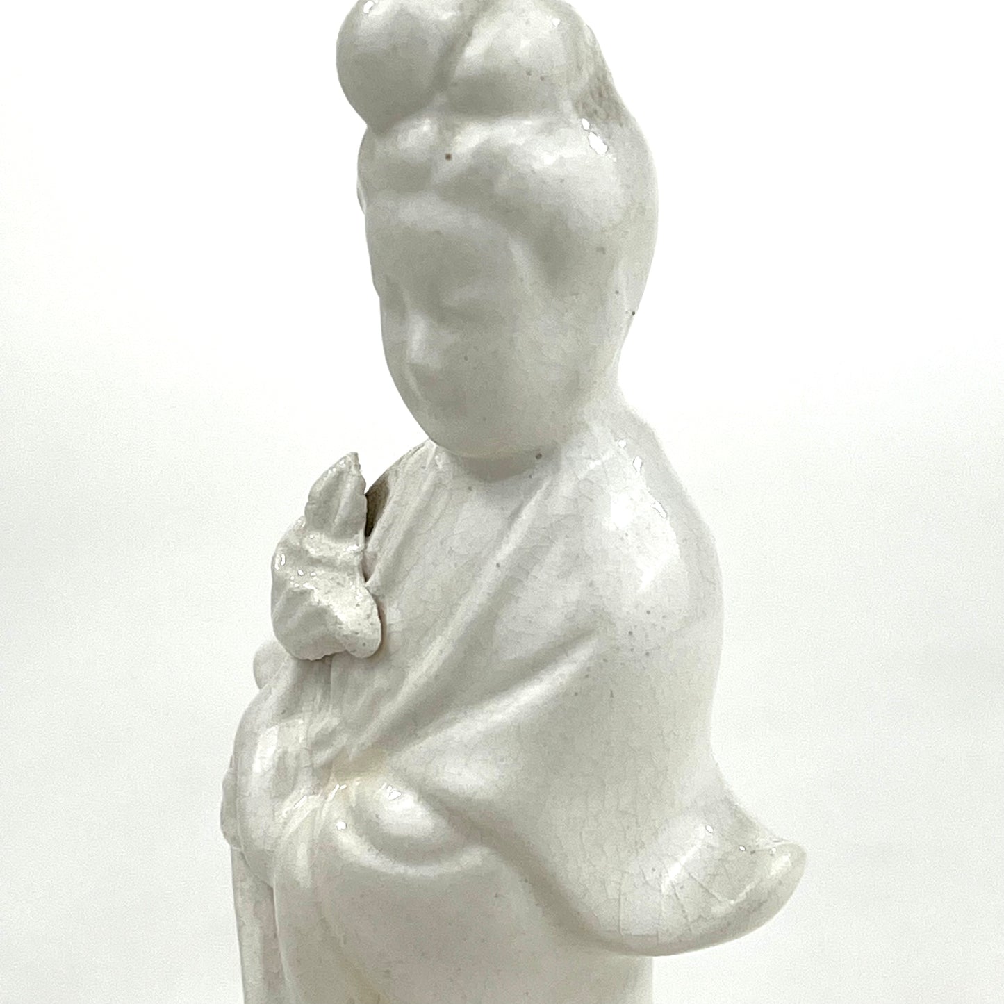 Quan-Yin Statue Porcelain God/Gooddess of Compassion Standing Pose 6”