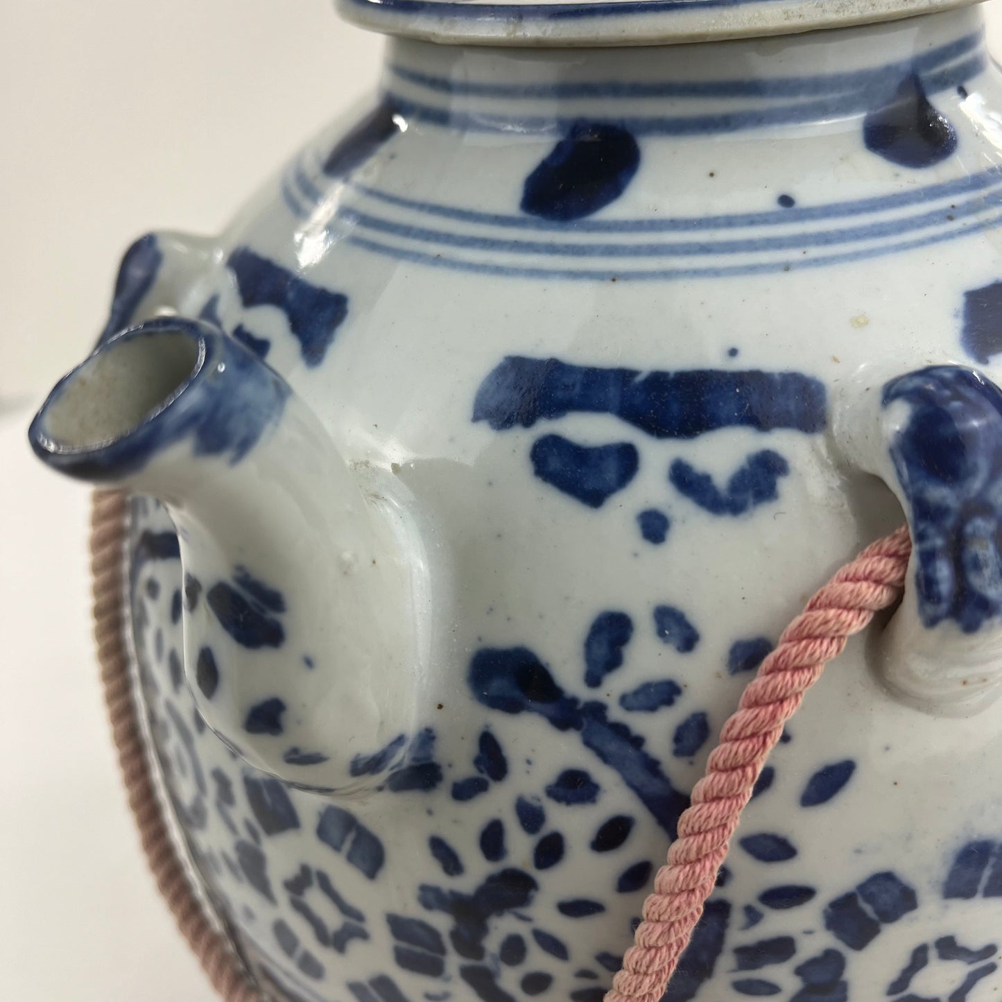 Vintage Chinese (c1950) Ceramic Tea Pot Cobalt Blue & White 9"