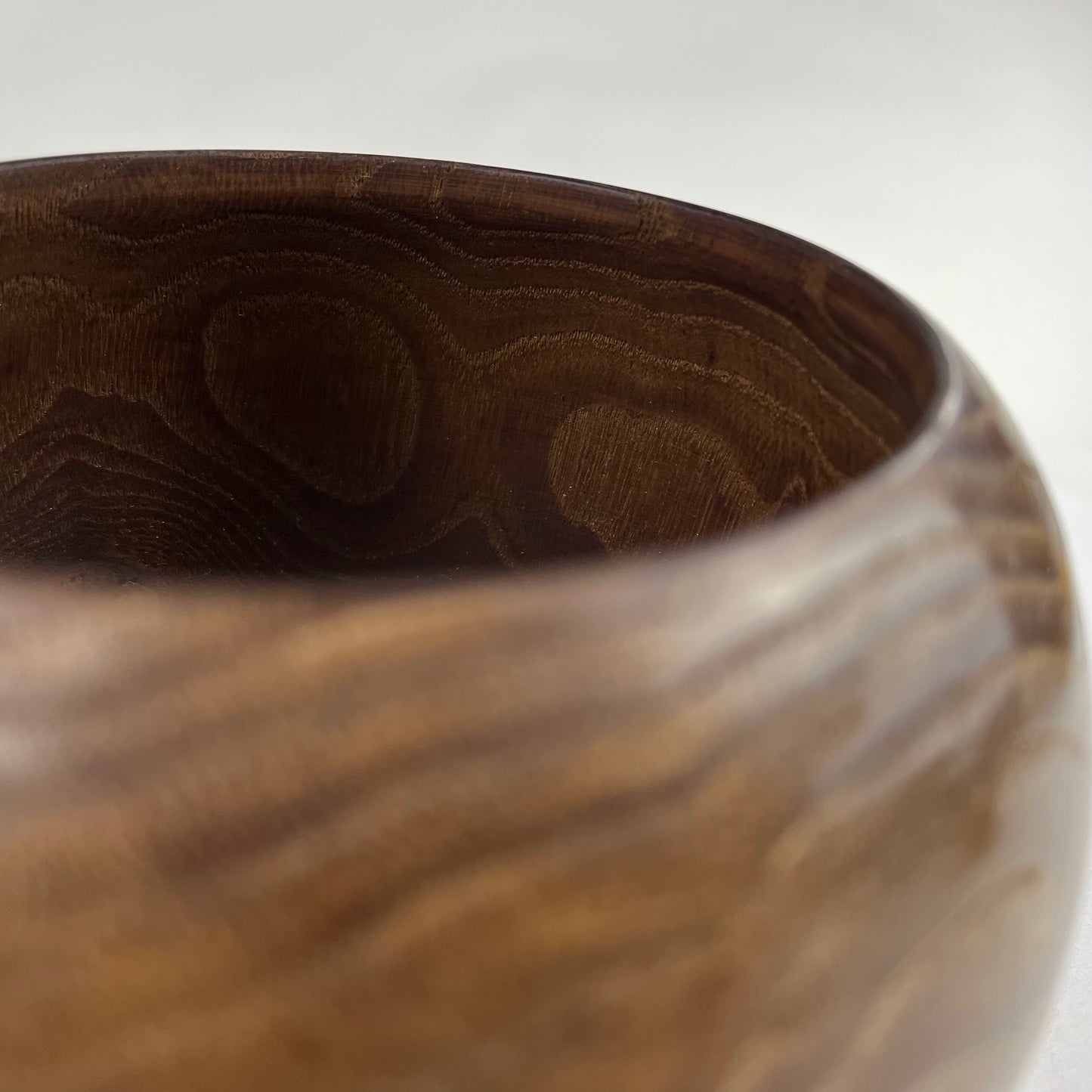 Vintage Round Wooden Lidded Box Bowls 5”