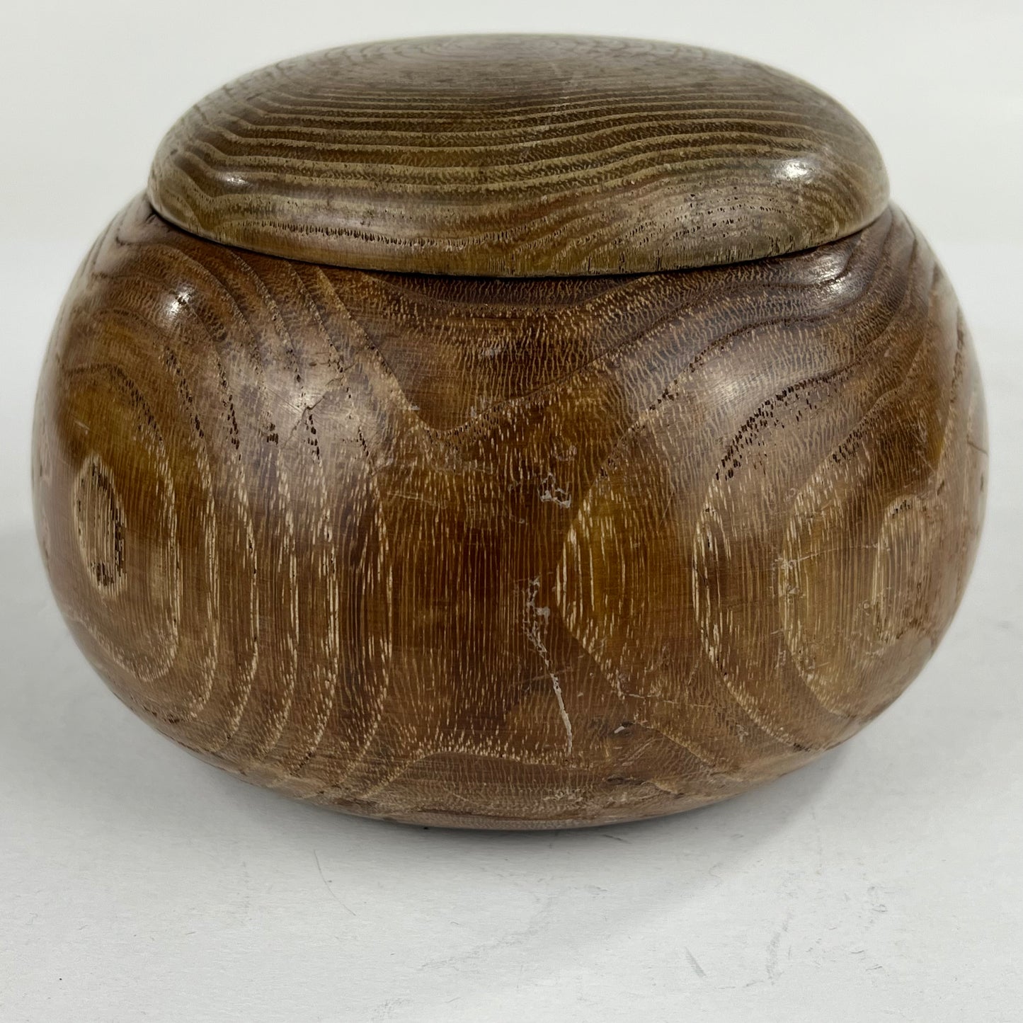 Vintage Round Wooden Lidded Box Bowls 5”
