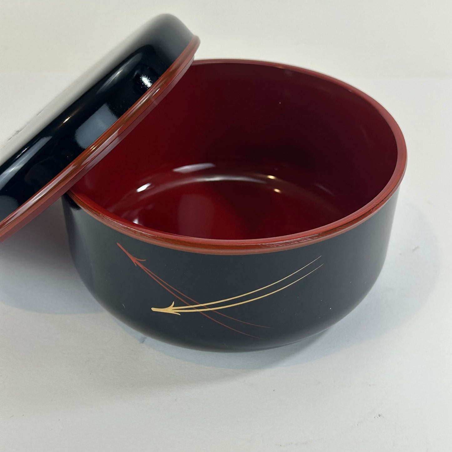 Vintage Japanese Round Red & Black Lacquer Lidded Box w/ Pine Needle Motif