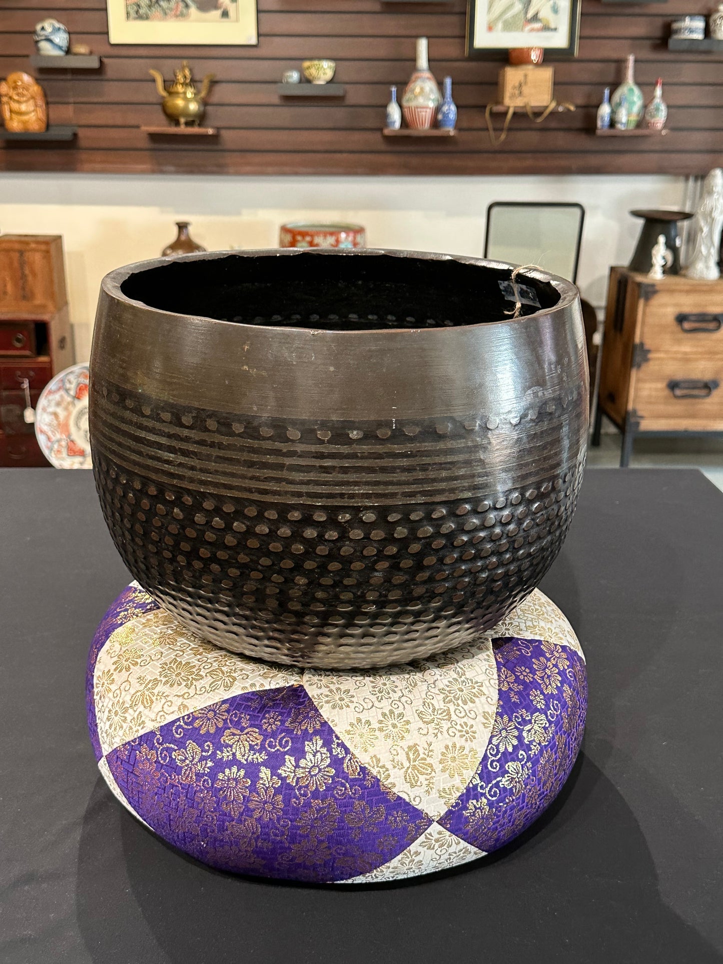 Vintage Japanese Large Orin Bronze Singing Bowl Buddhist Cushion & Striker 14.5”