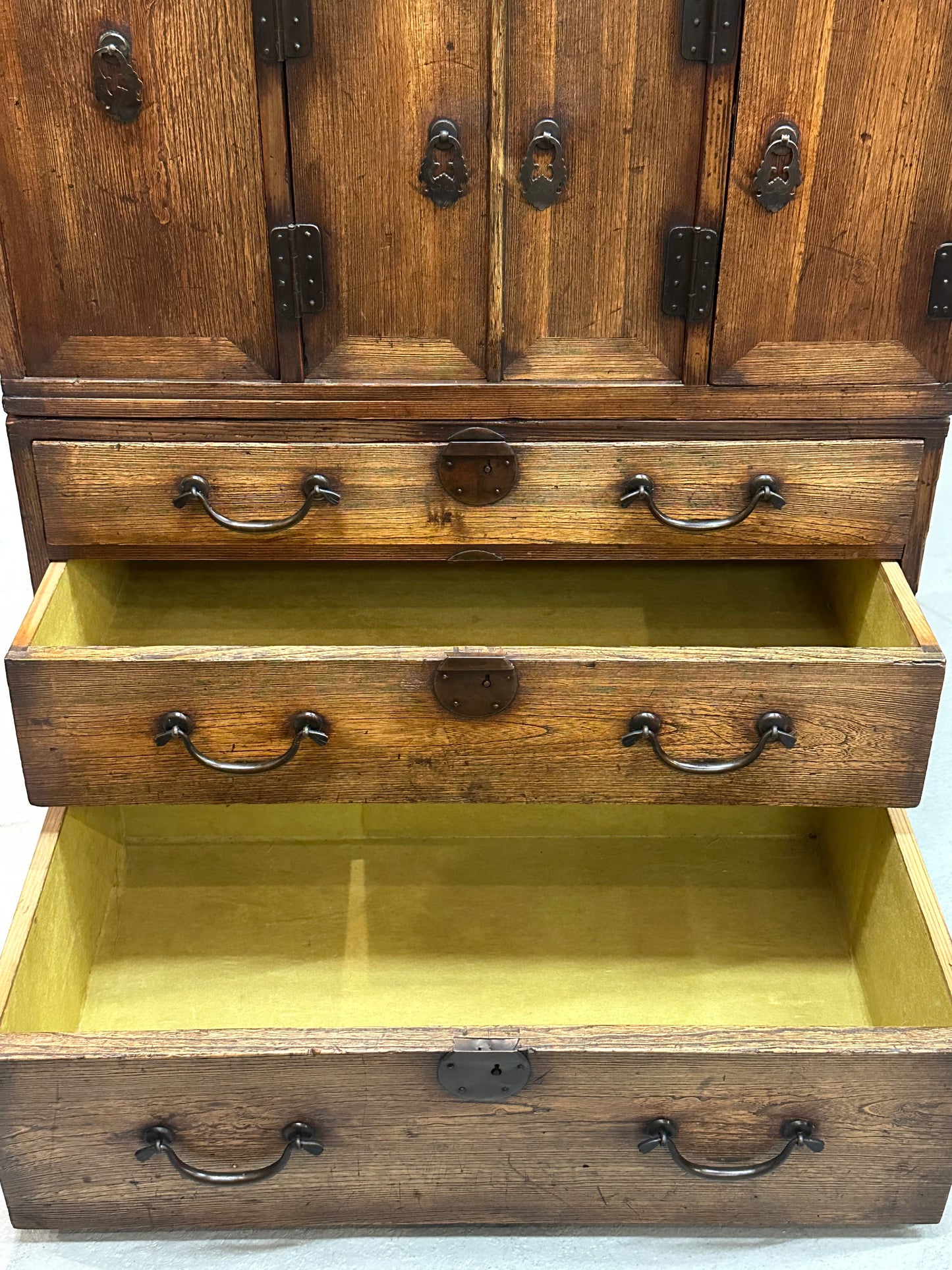Antique Japanese Taisho Era (c1920’s) Kiri Kodansu Personal Tansu 6 Drawer 24"W