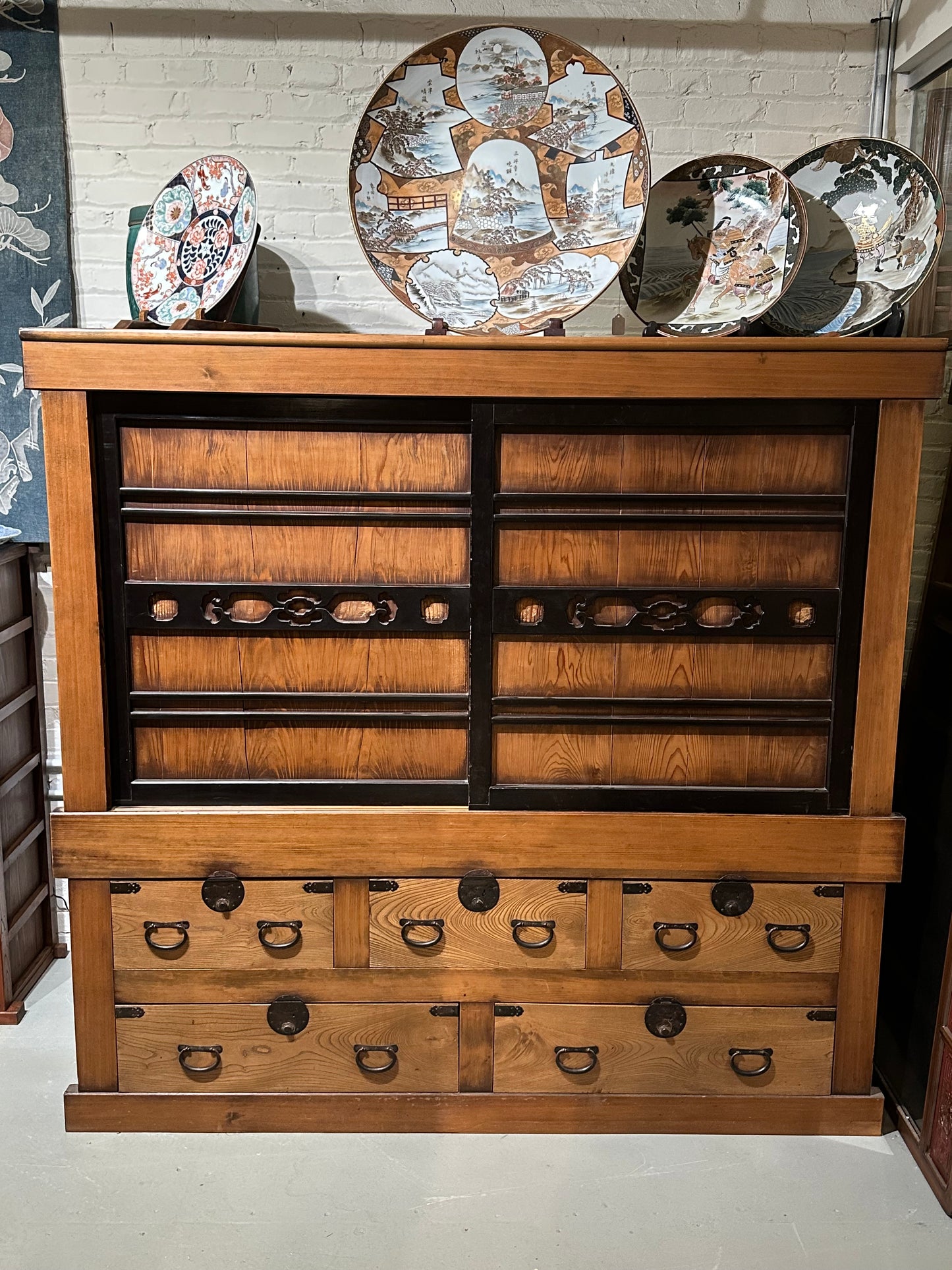 Antique Japanese Meiji Era c1880's Futondansu Blacket Chest Tansu 71"