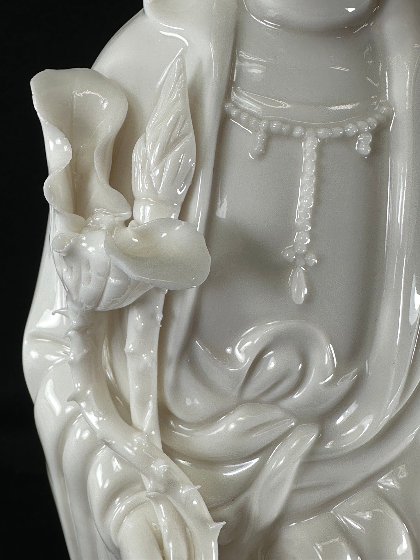 Quan-Yin Statue Porcelain Kutani God/Gooddess of Compassion Drip Fountain 15”