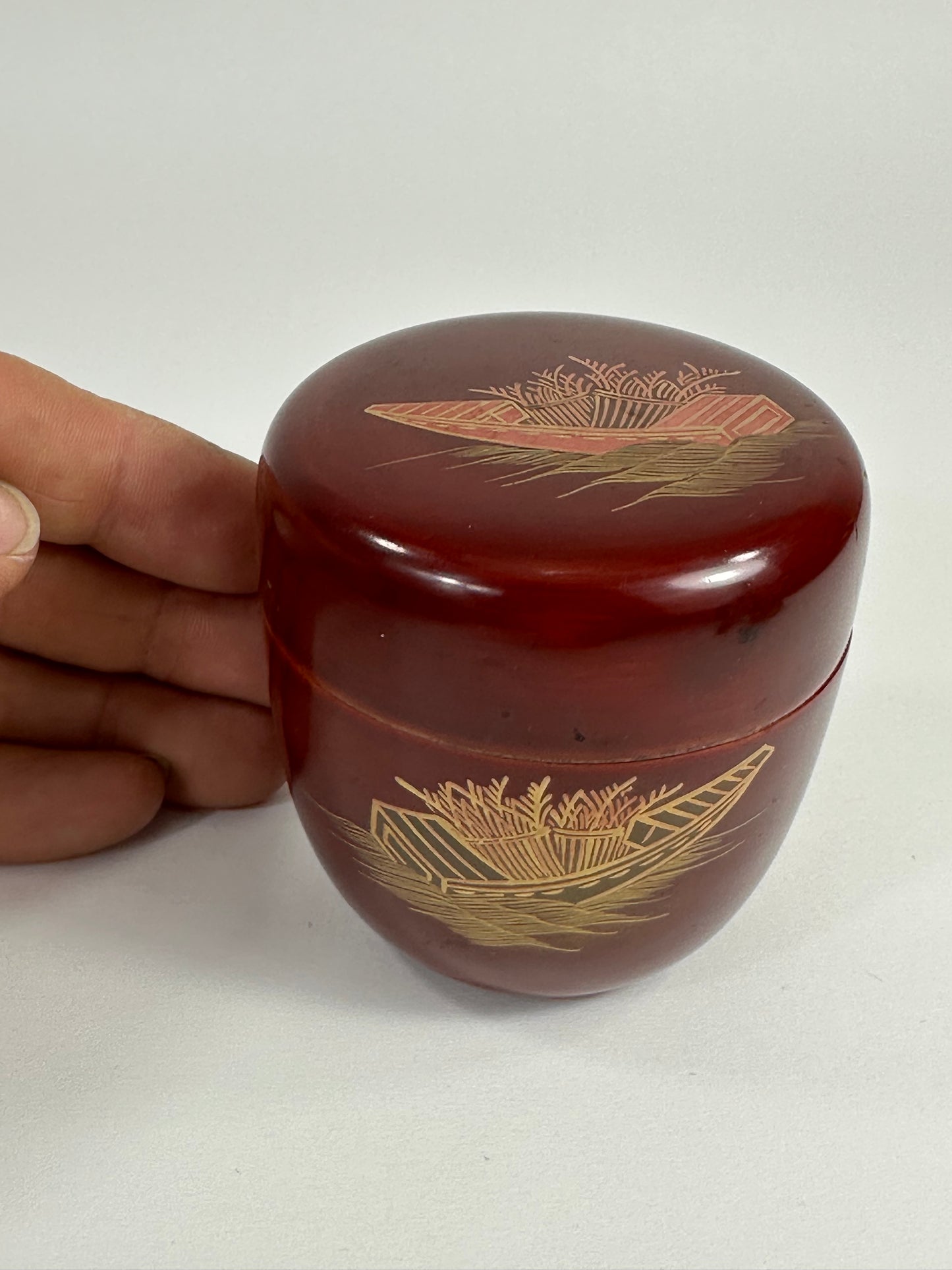 Vintage Japanese Tea Ceremony Natsume Red Lacquer Shibafune Gold Maki-e 3”
