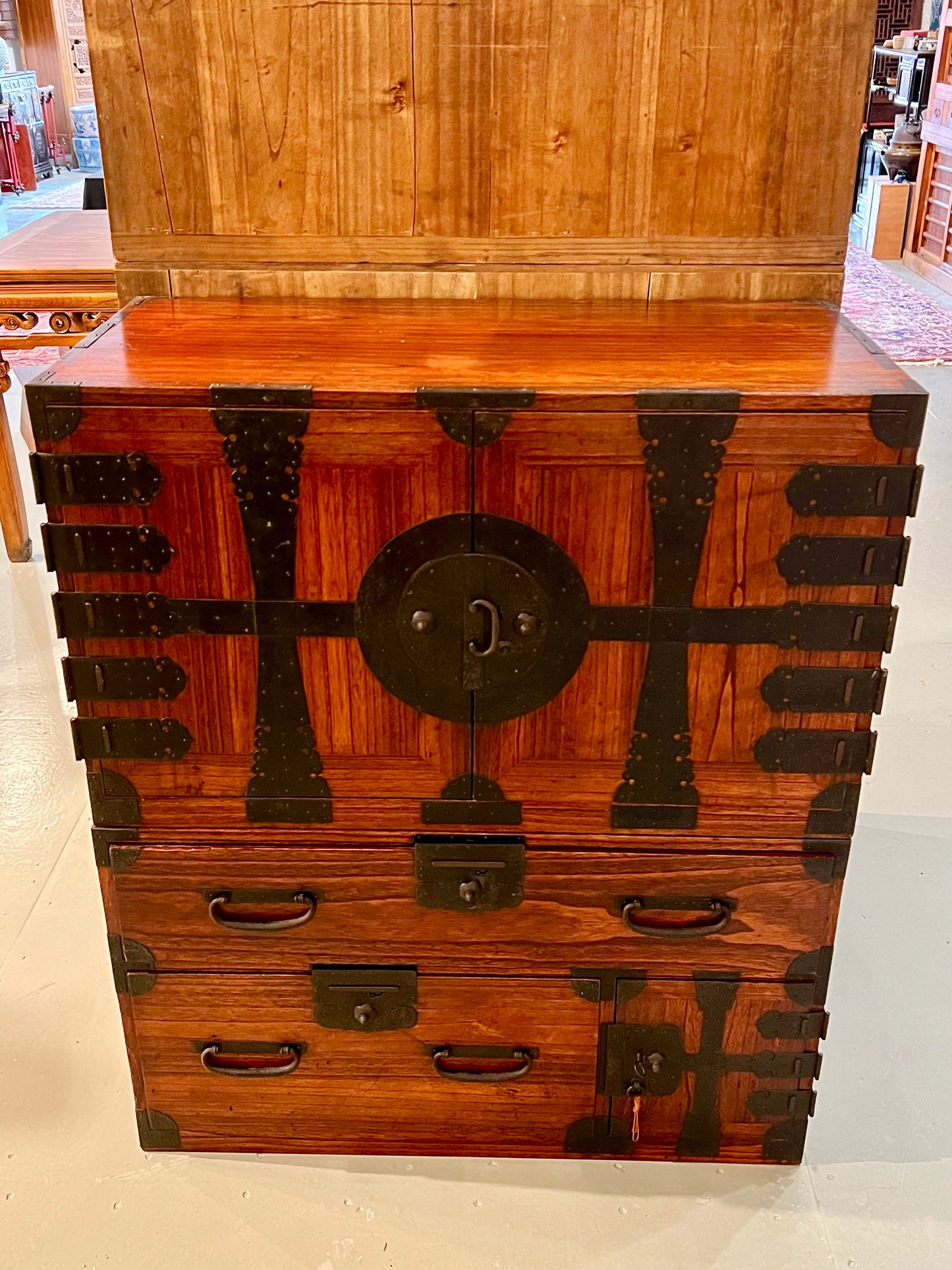 Antique Japanese Meiji Era c1880 Kannon Biraki Clothing Tansu Chest Sugi Wood 36"W