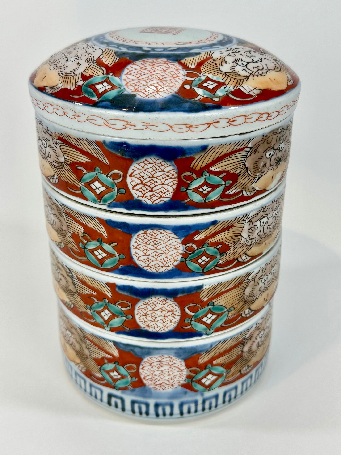 Antique Japanese Meiji Era 4 Tiered Round Imari Kasane Jubako ShiShi Foo Dogs 9"