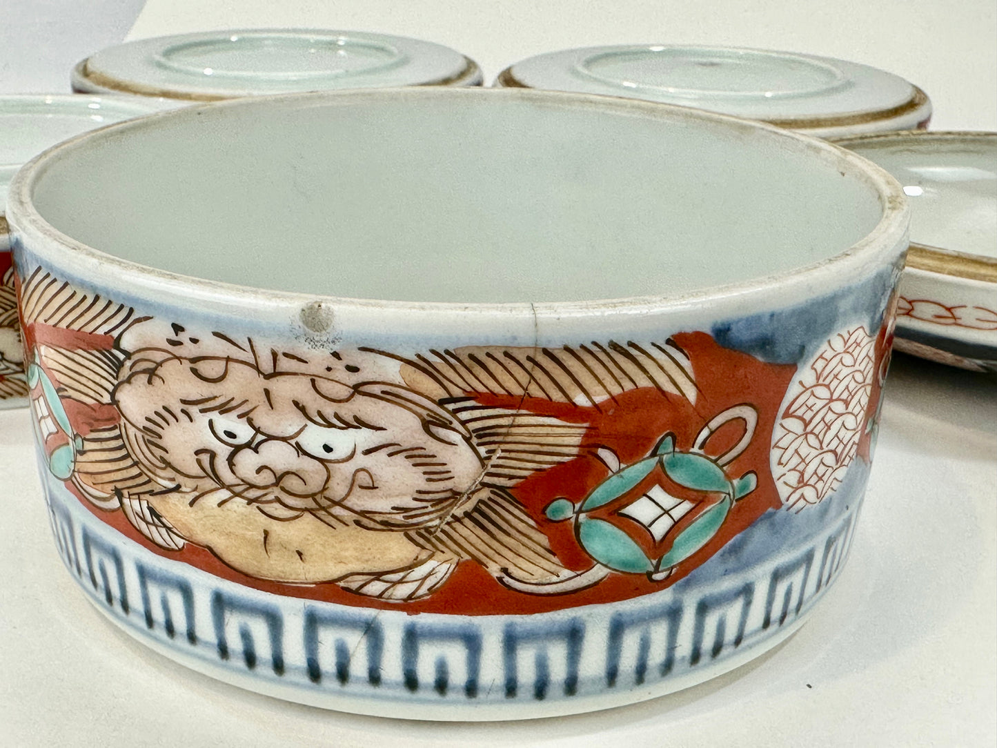Antique Japanese Meiji Era 4 Tiered Round Imari Kasane Jubako ShiShi Foo Dogs 9"