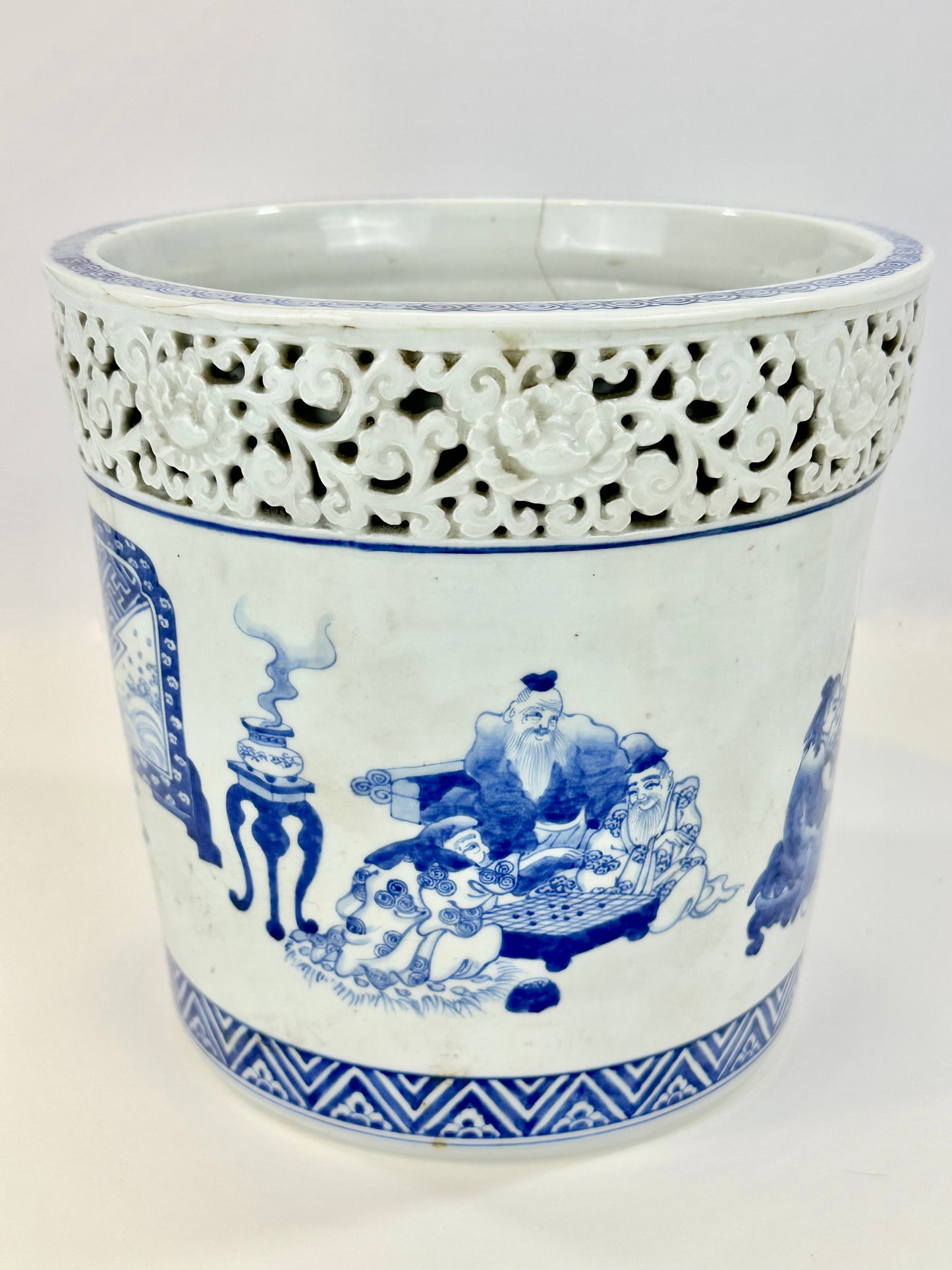 Antique Japanese Meiji Era Ceramic Blue & White Hibachi Brazier Teachers of Art 9”